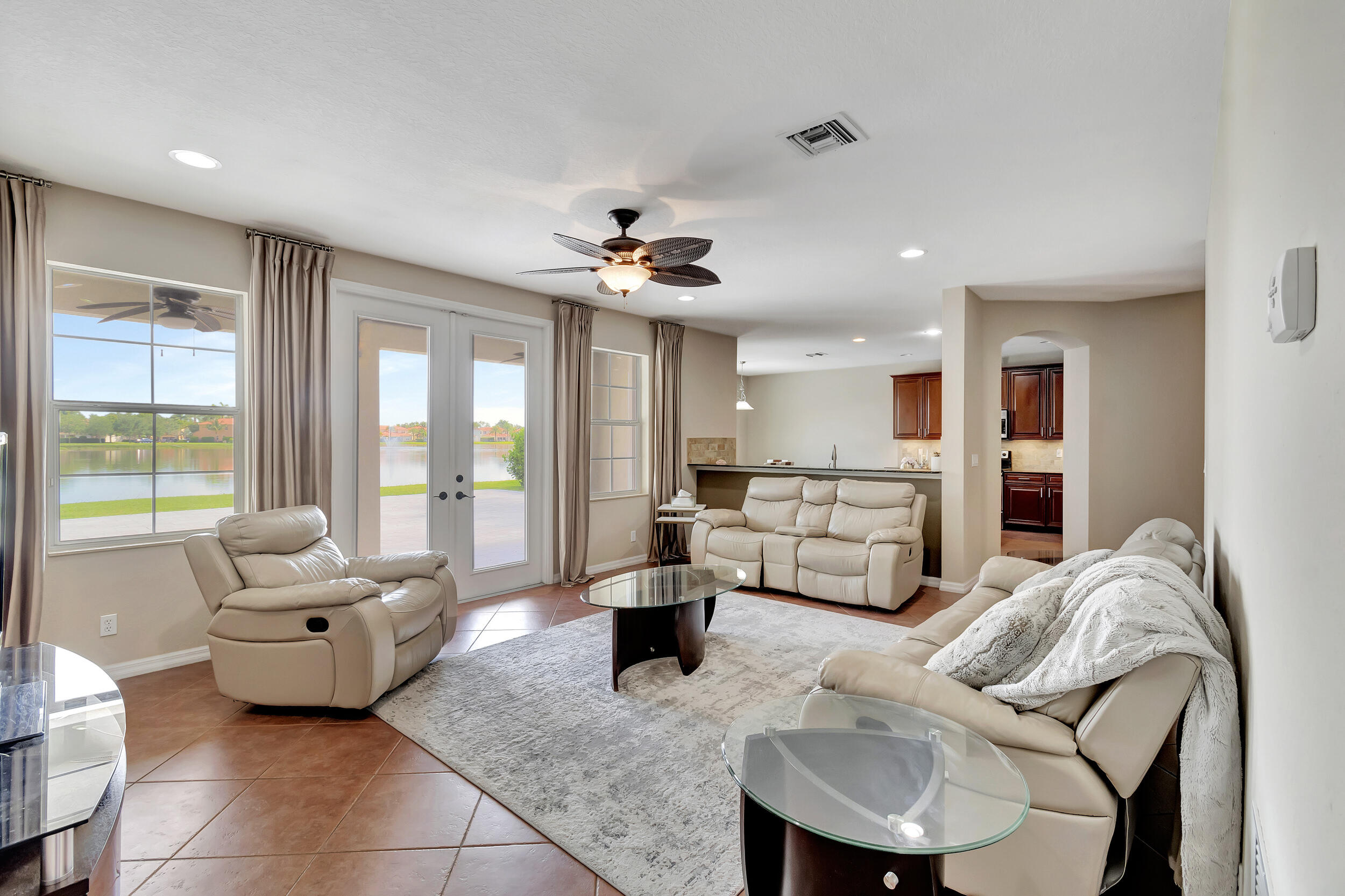 10583 Longleaf Lane