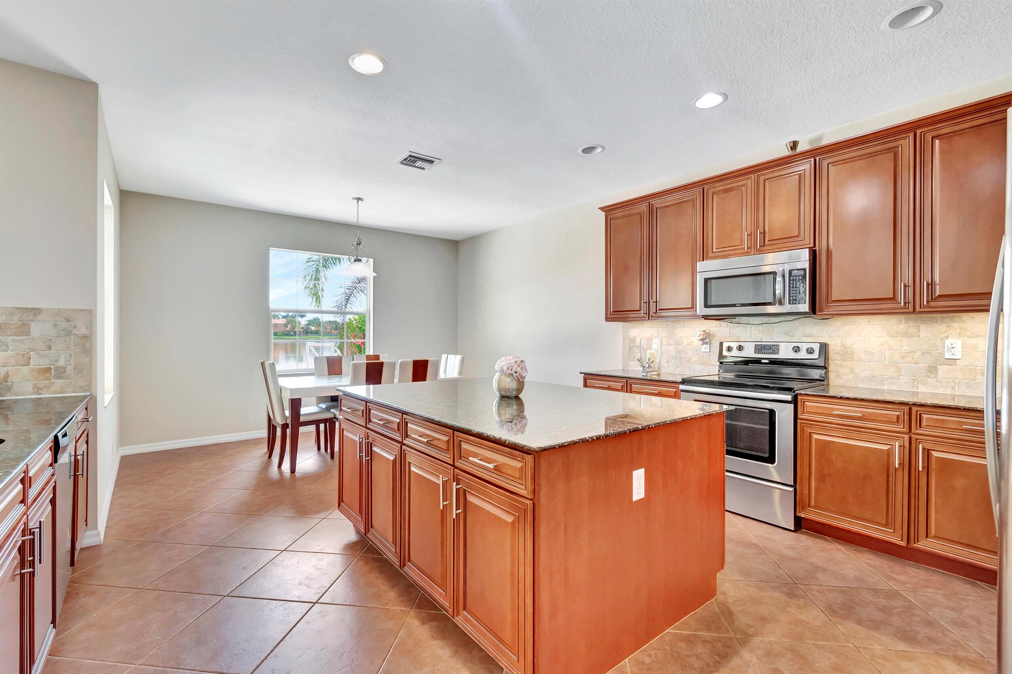 10583 Longleaf Lane