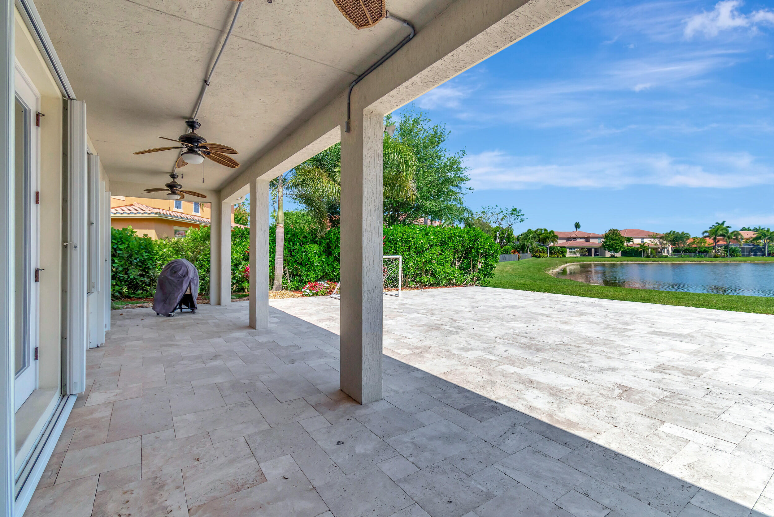 10583 Longleaf Lane