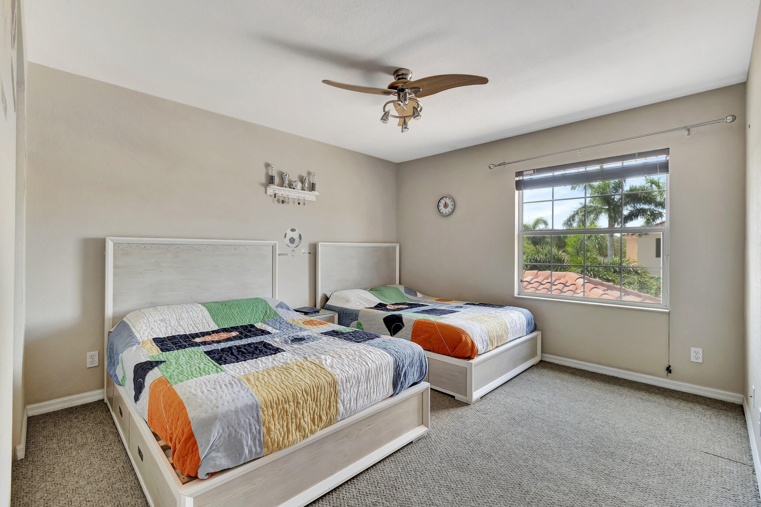 10583 Longleaf Lane