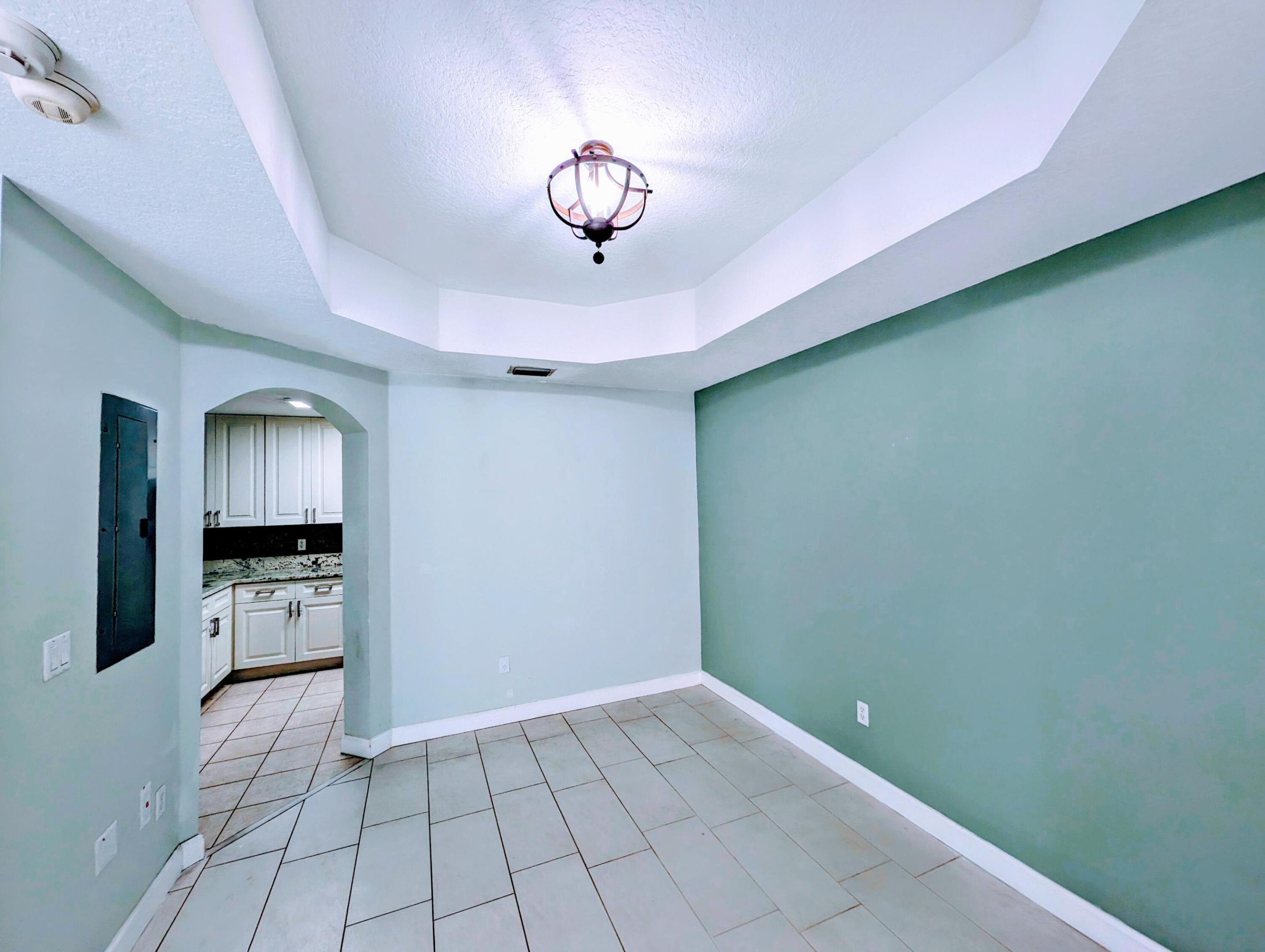 4907 Spinnaker Drive 4807