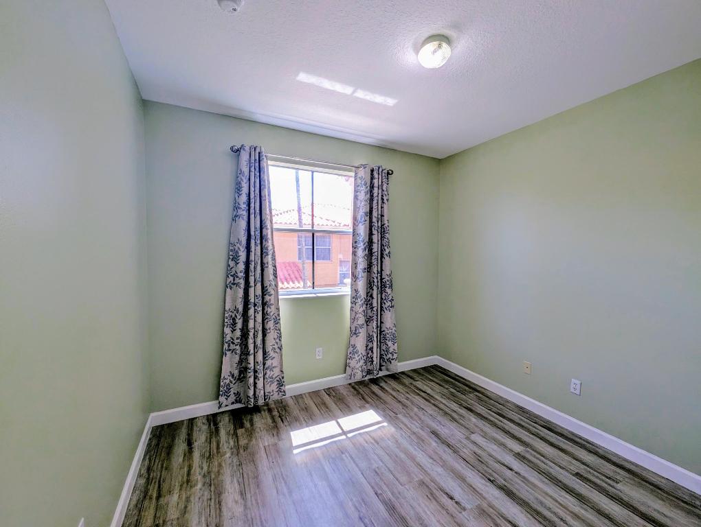 4907 Spinnaker Drive 4807