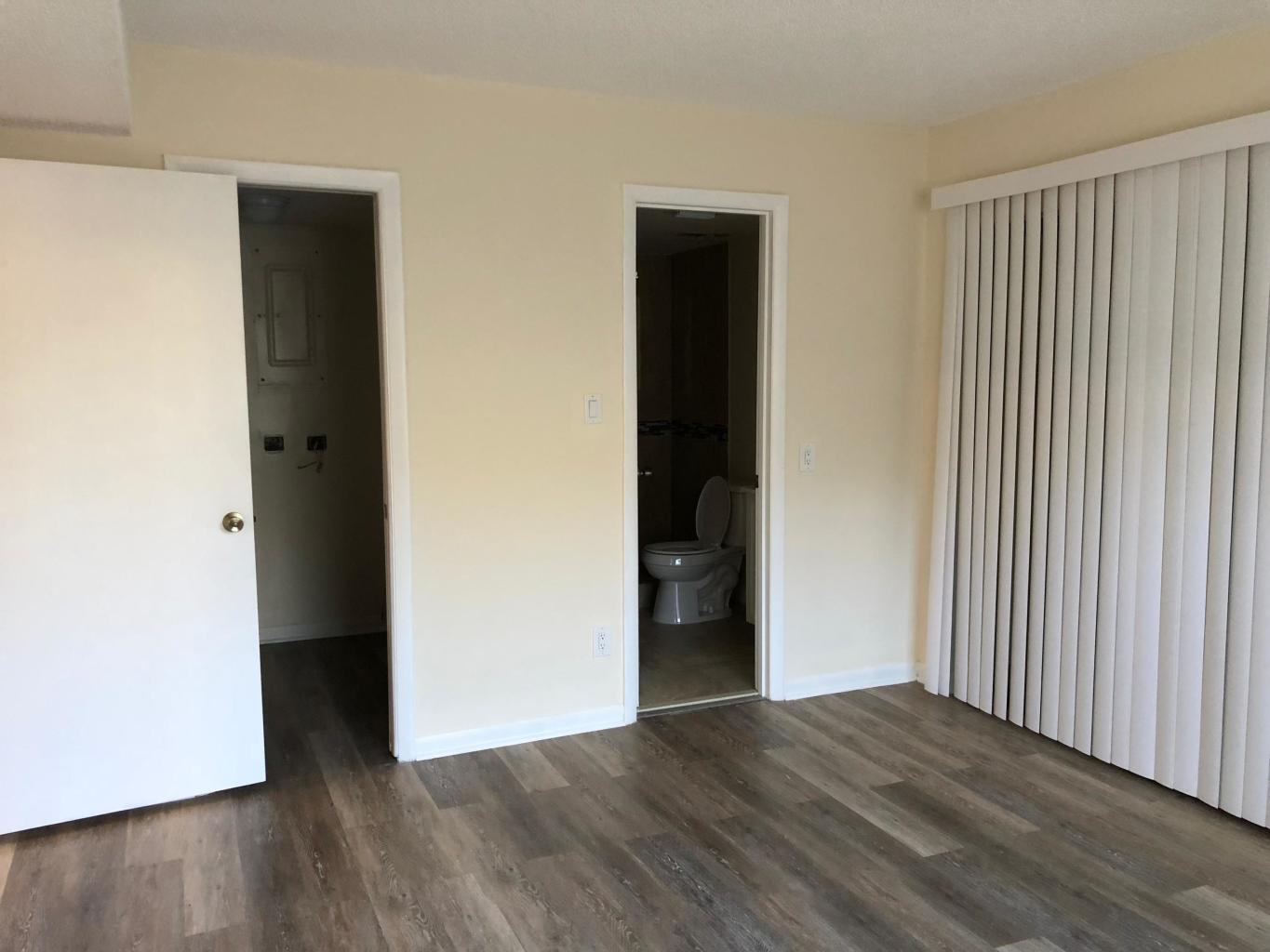 2050 Oleander Boulevard 4-101