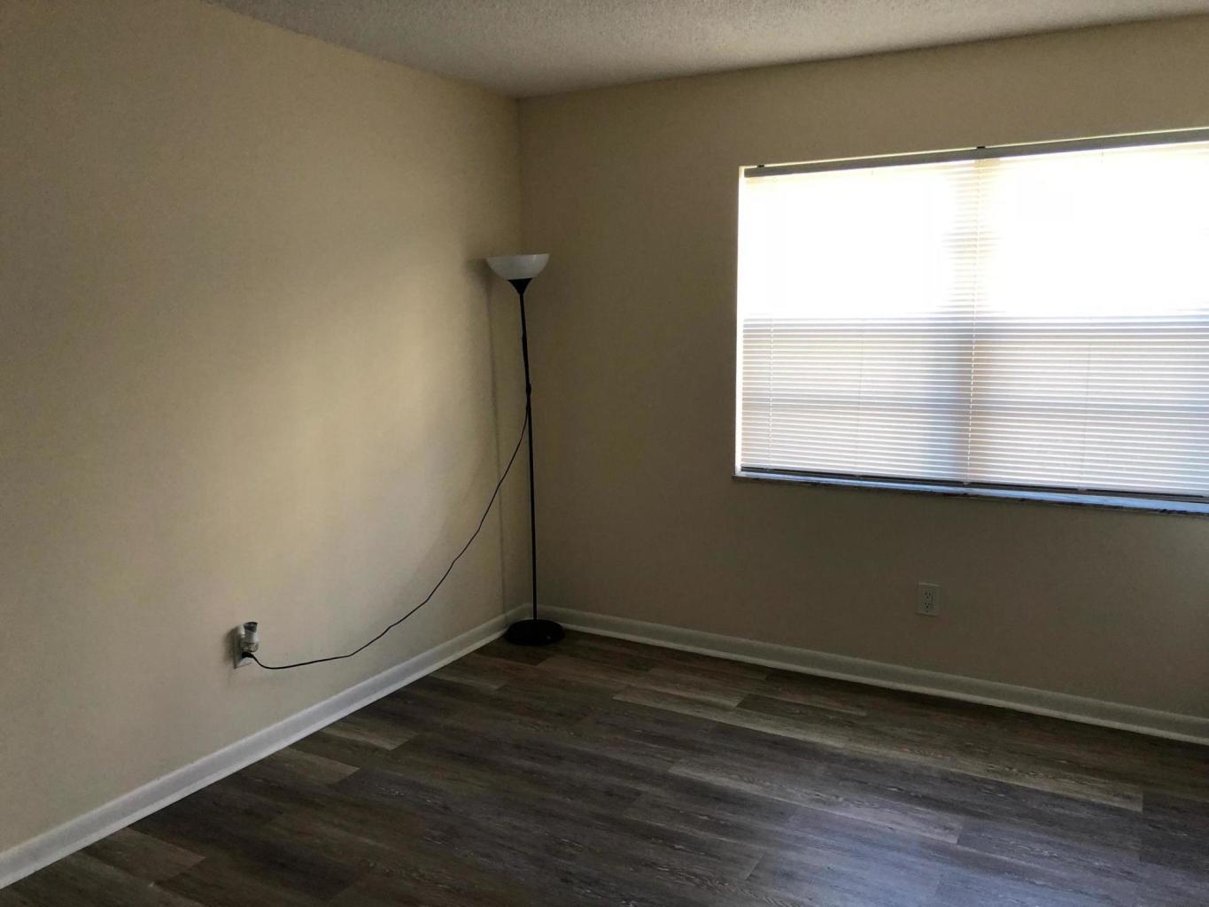 2050 Oleander Boulevard 4-101