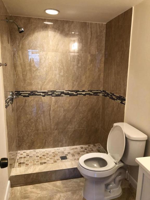 2050 Oleander Boulevard 4-101