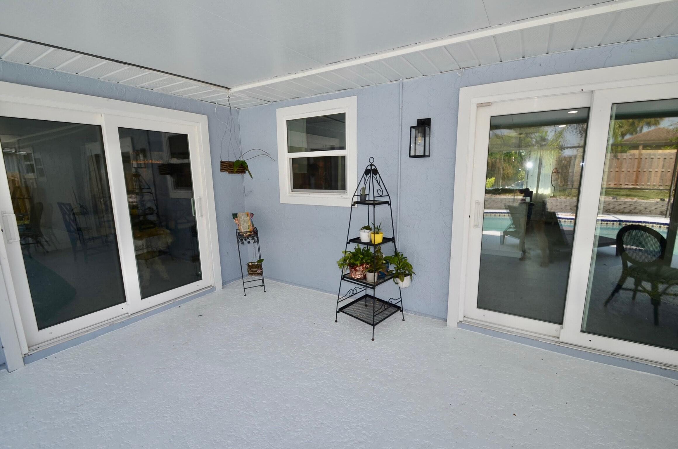 2044 SE Crowberry Drive