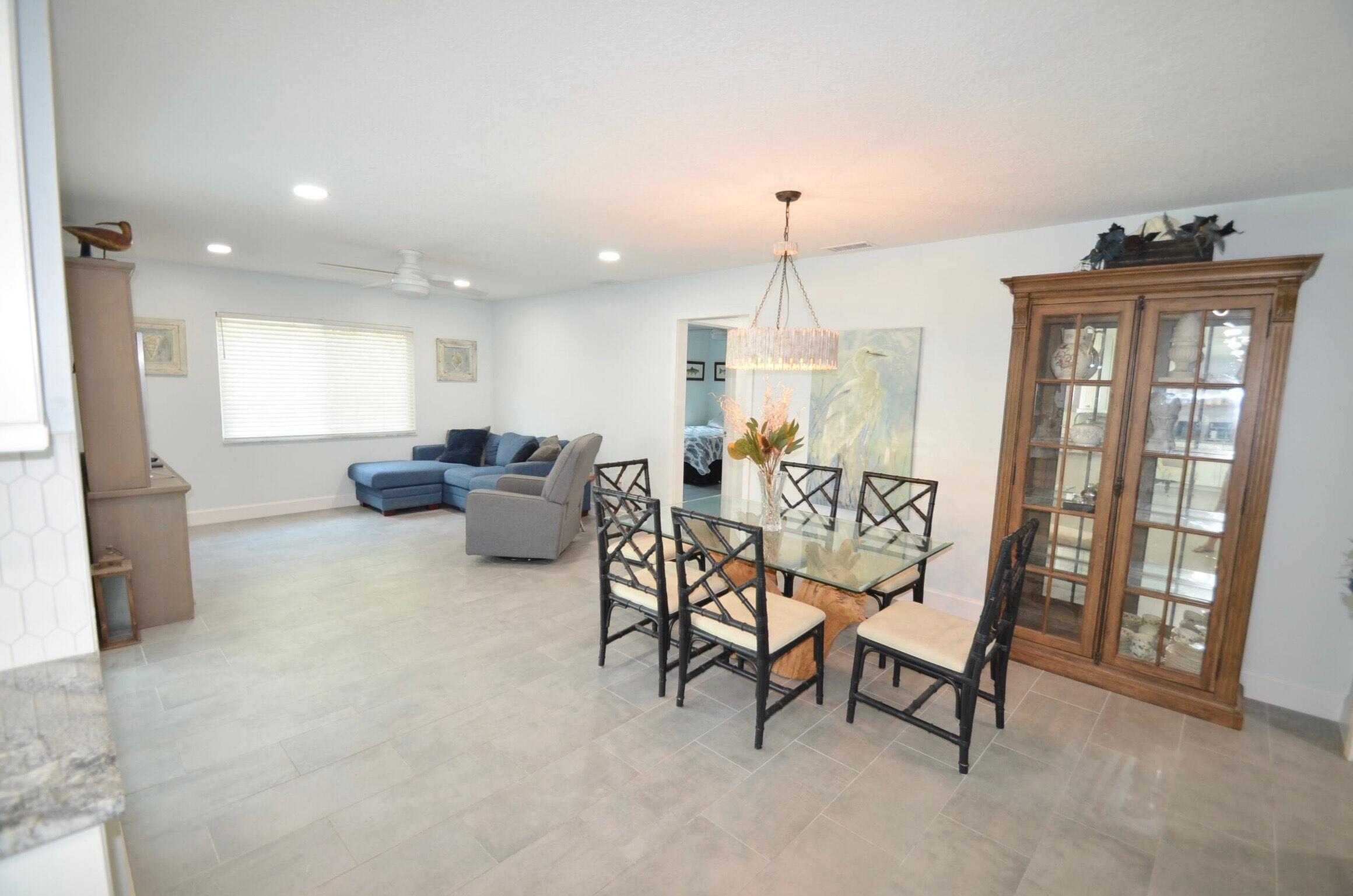 2044 SE Crowberry Drive