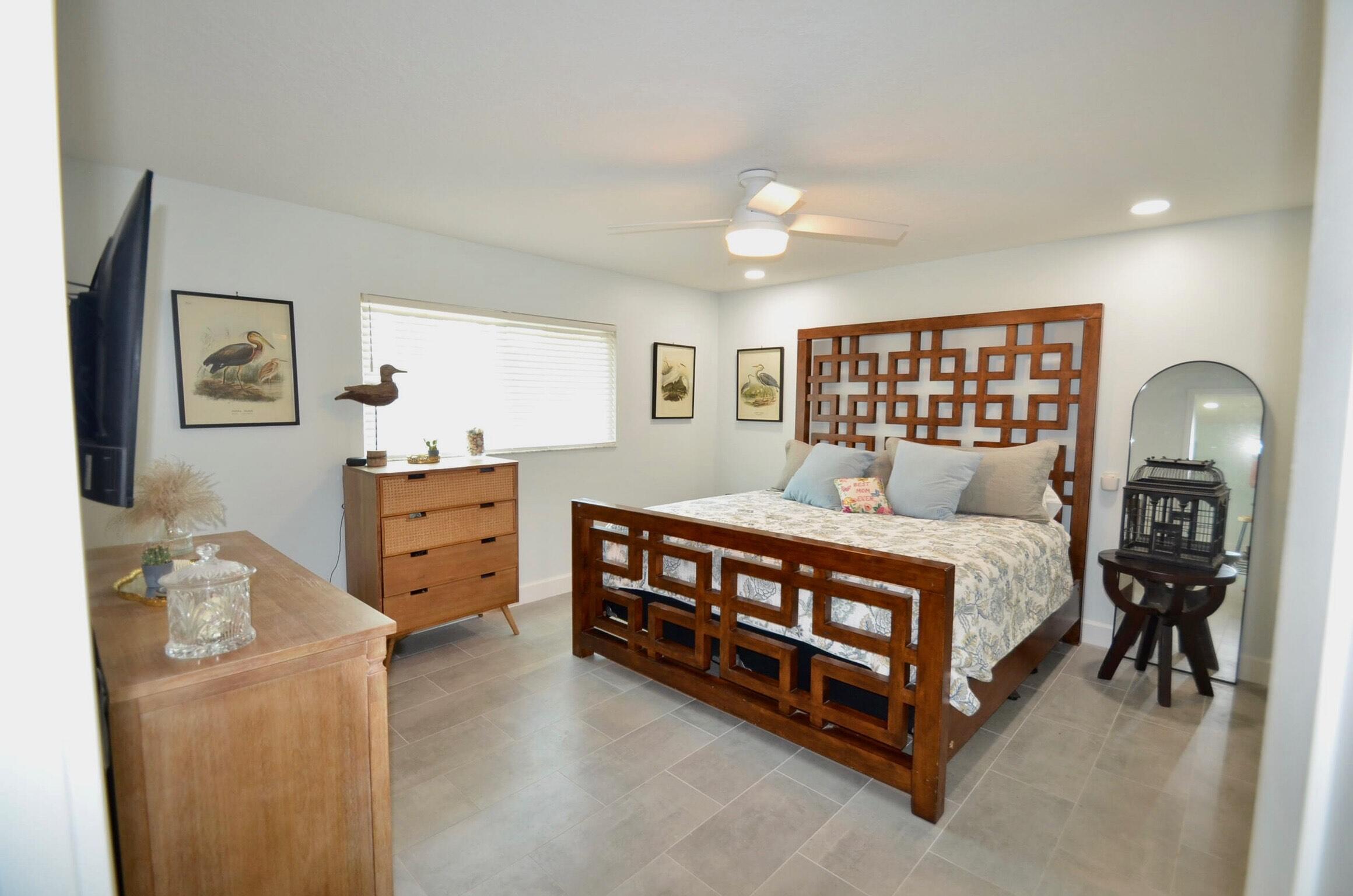 2044 SE Crowberry Drive