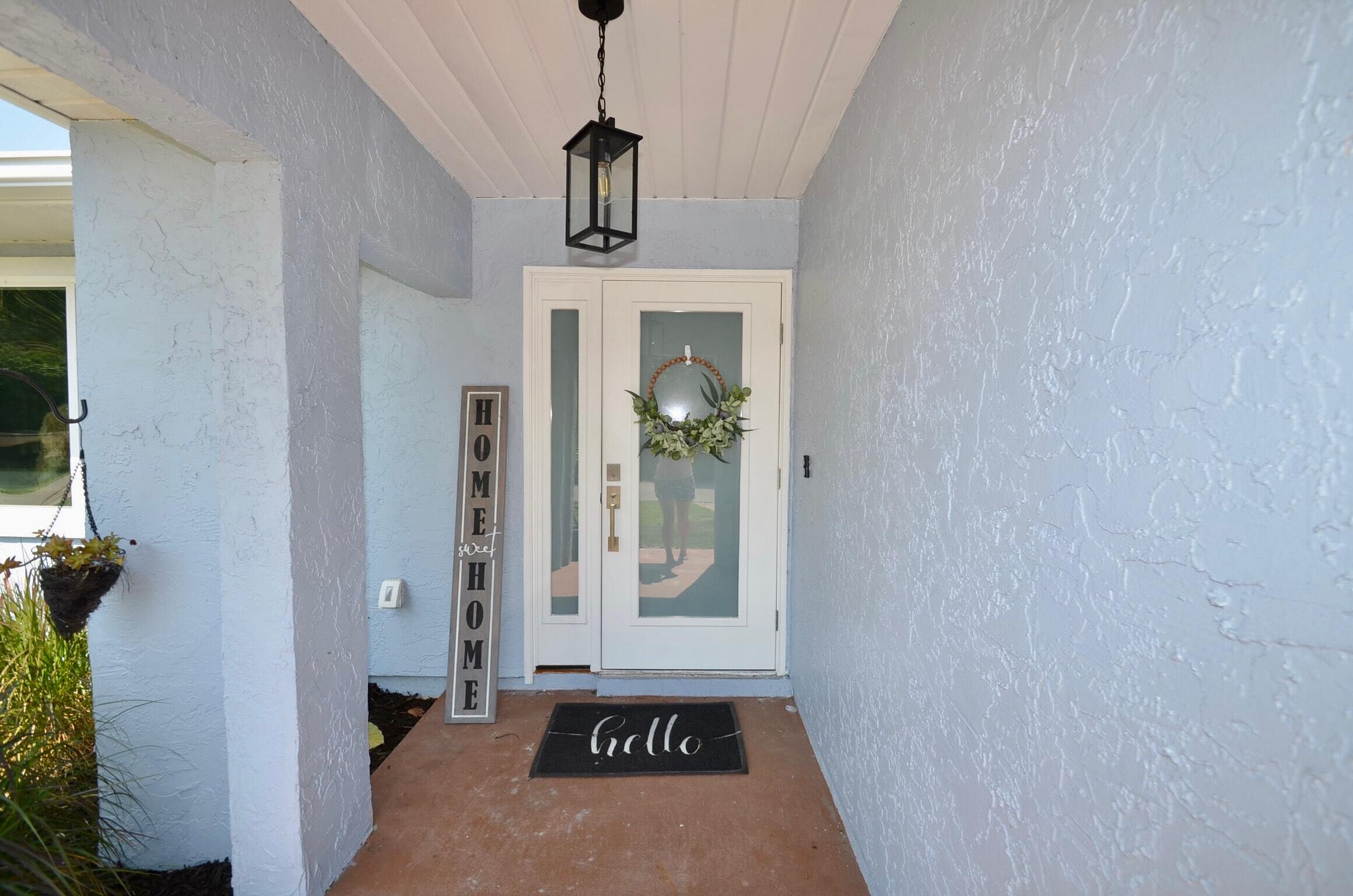 2044 SE Crowberry Drive