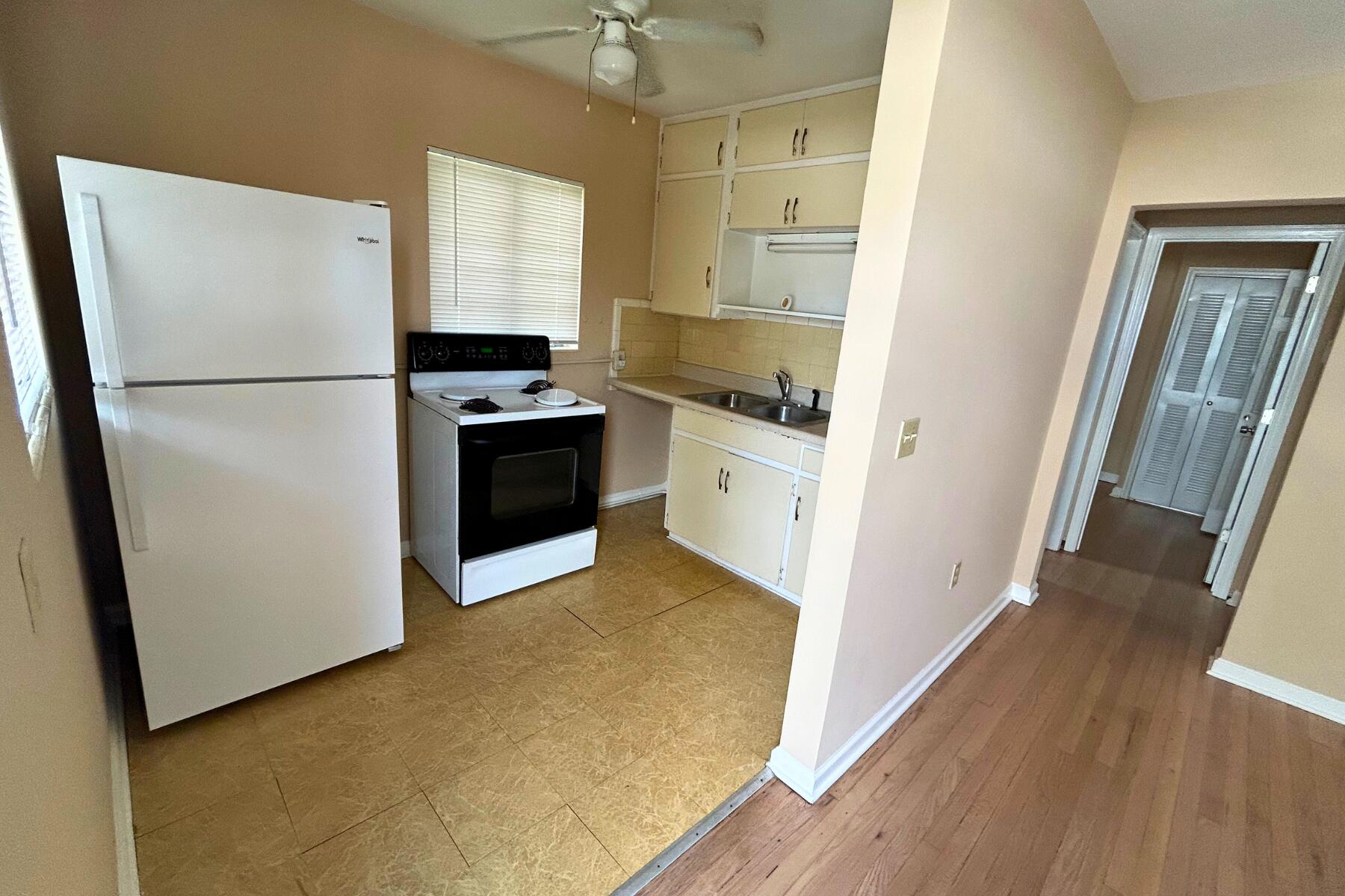 330 S Ocean Breeze 2