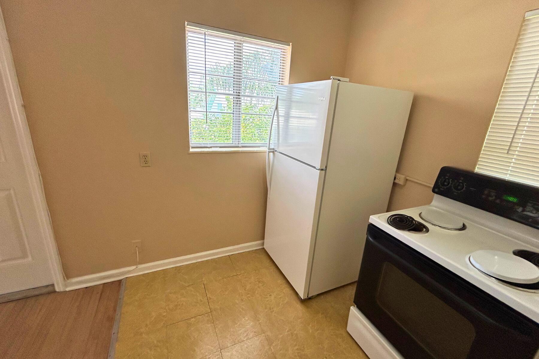 330 S Ocean Breeze 2