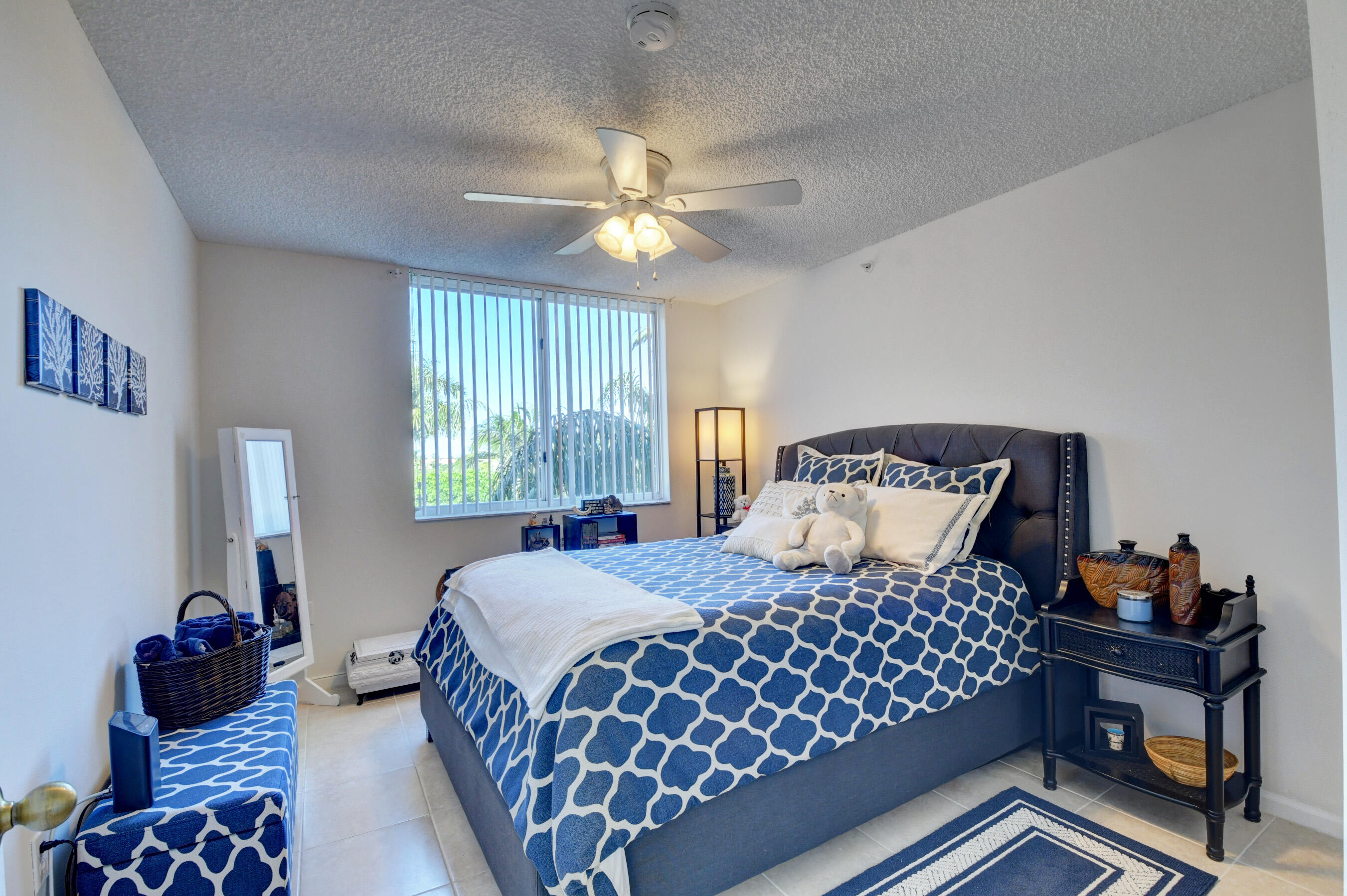 1200 Scotia Drive 405