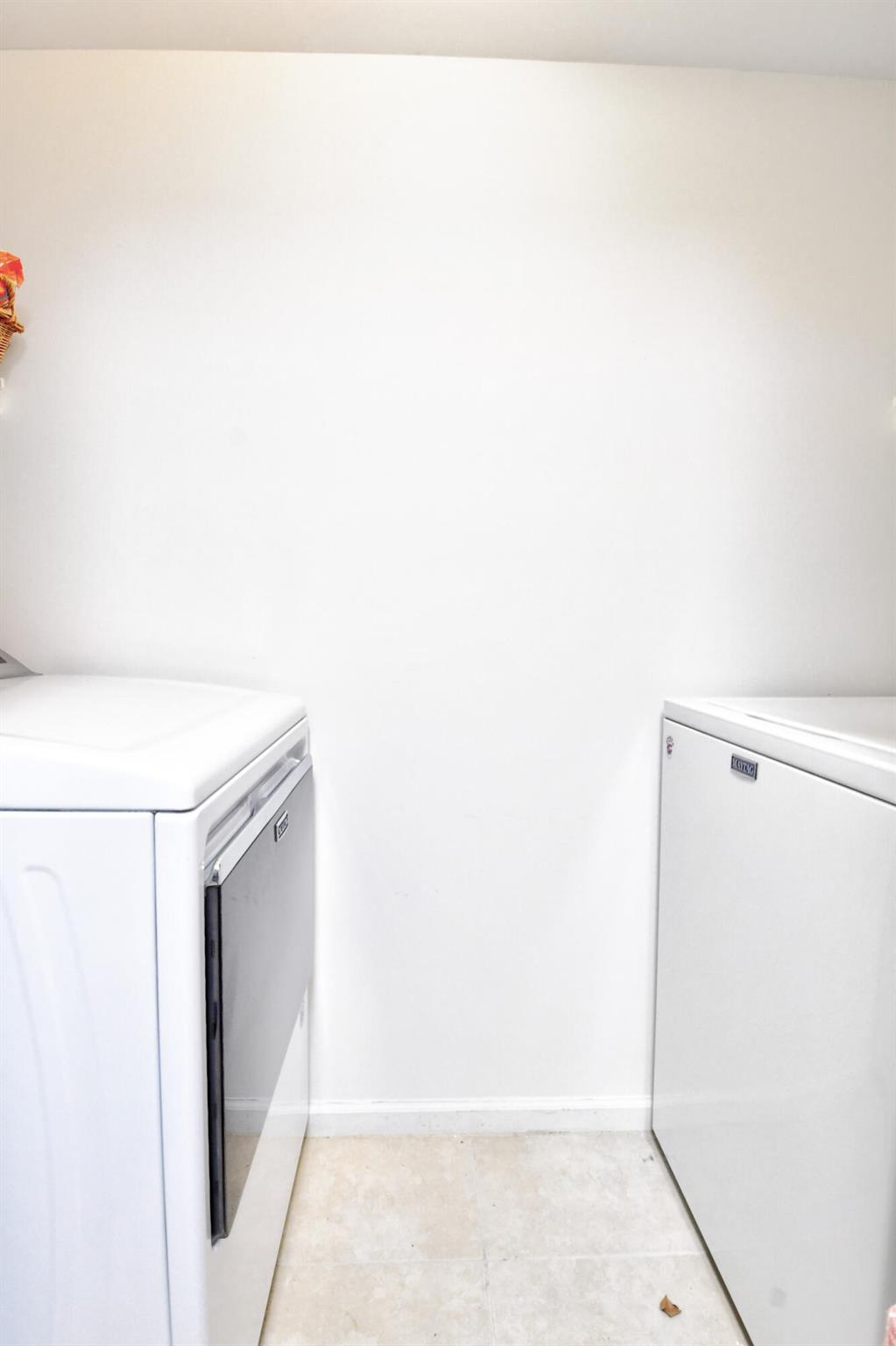 1200 Scotia Drive 405