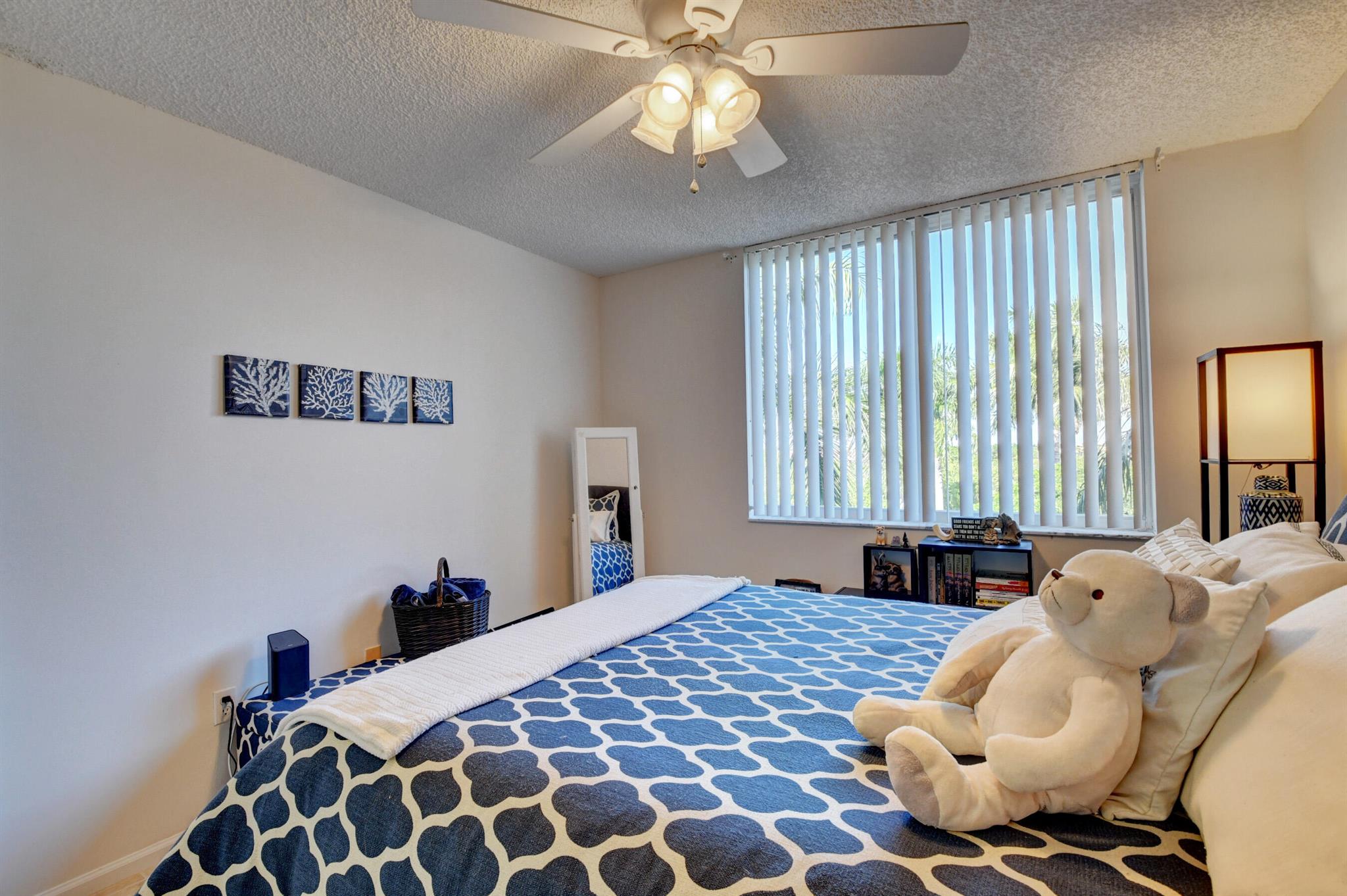 1200 Scotia Drive 405