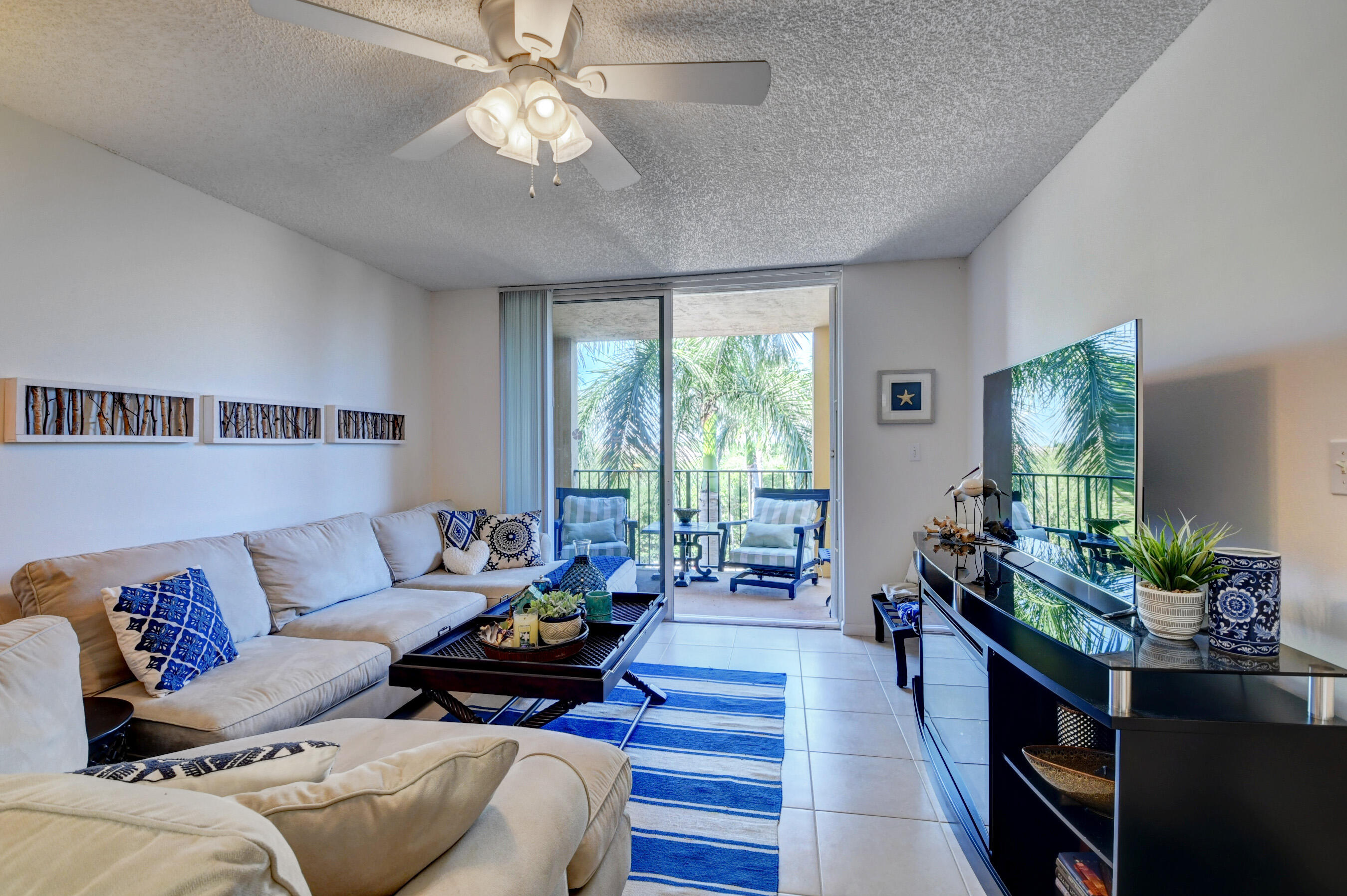 1200 Scotia Drive 405