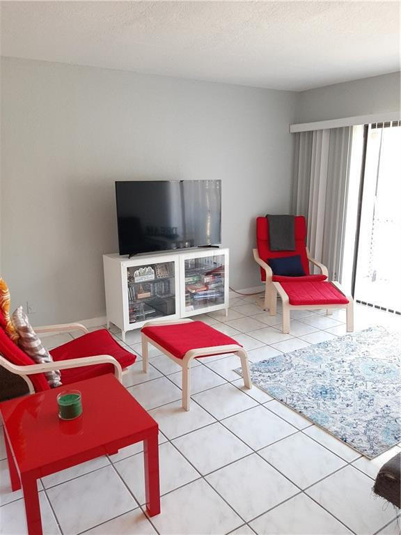 1679 NW Nw 15th Vis
