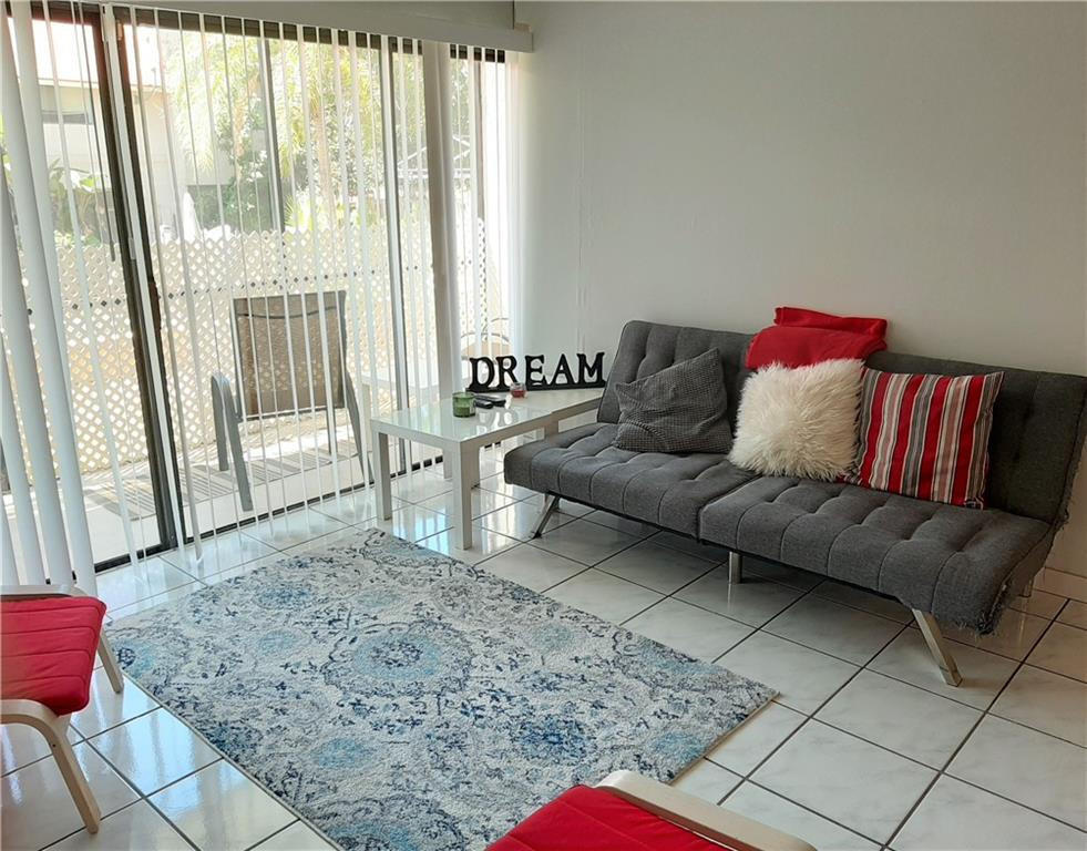 1679 NW Nw 15th Vis