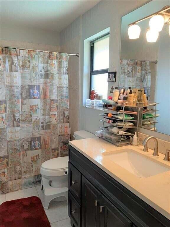 1679 NW Nw 15th Vis