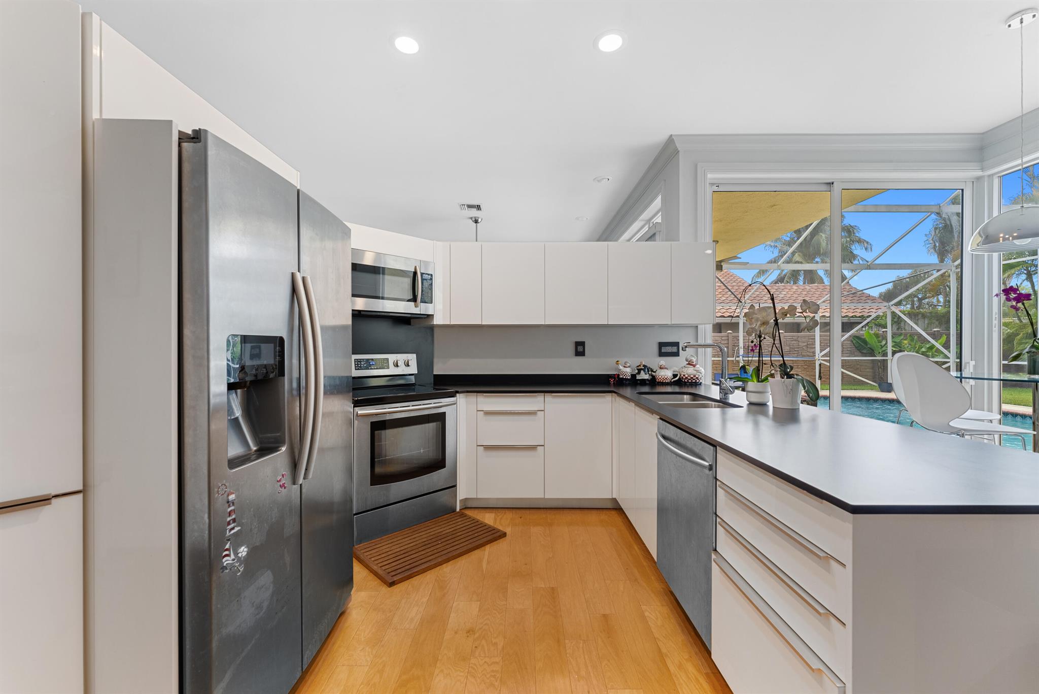 10888 Avenida Santa Ana