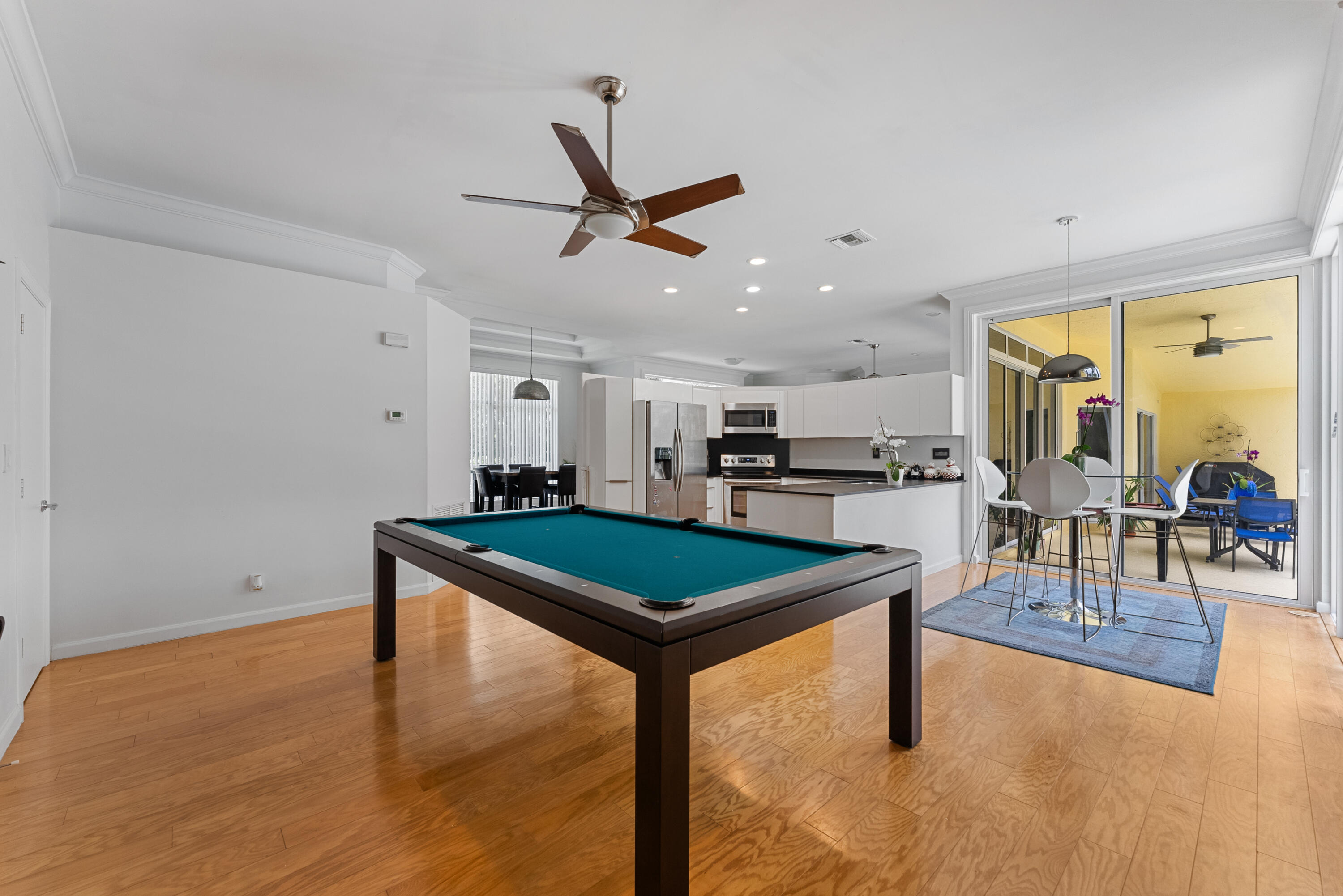 10888 Avenida Santa Ana