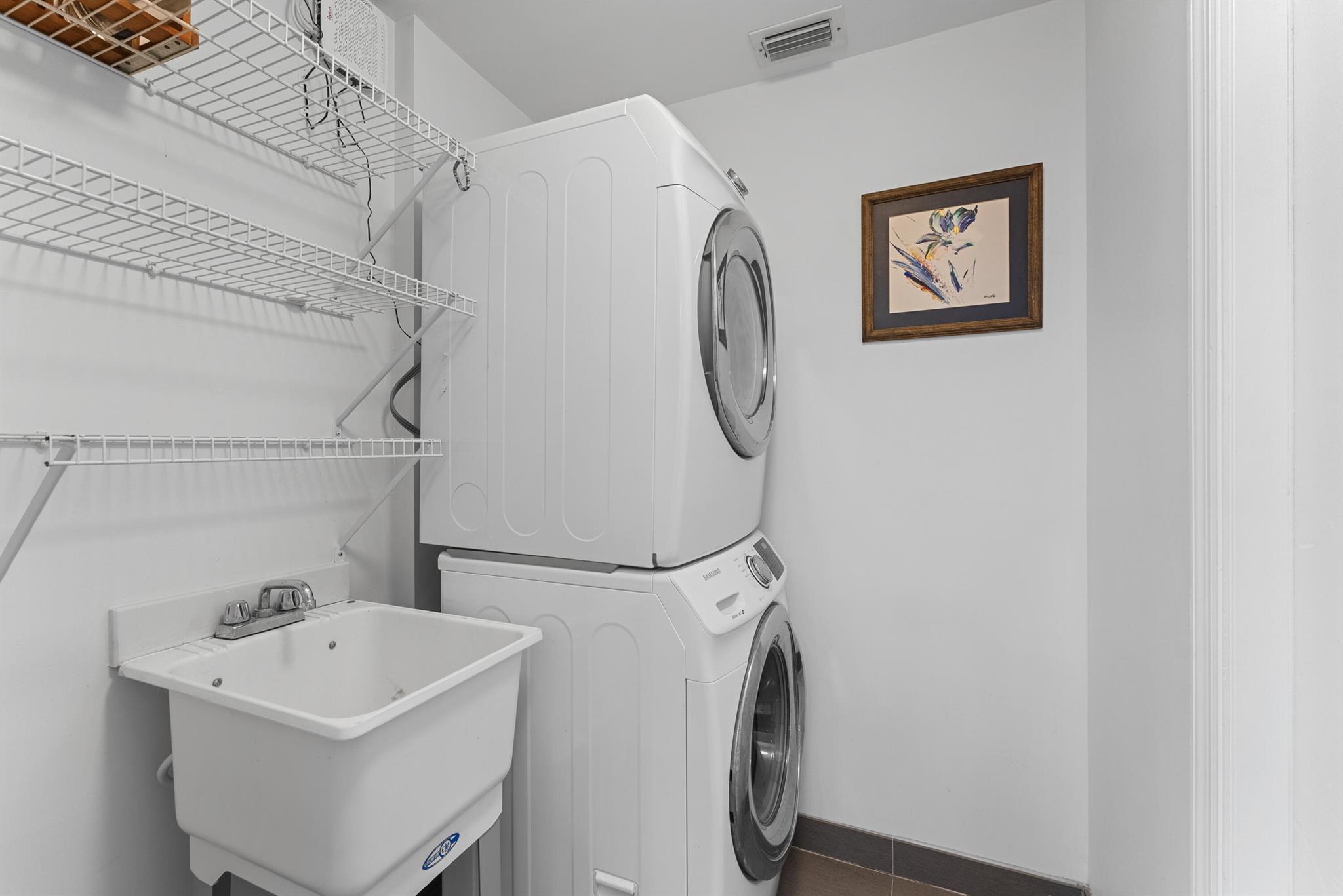 10888 Avenida Santa Ana