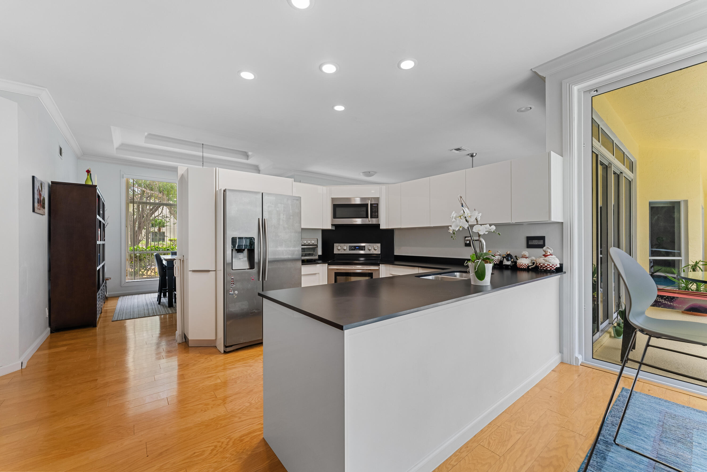 10888 Avenida Santa Ana