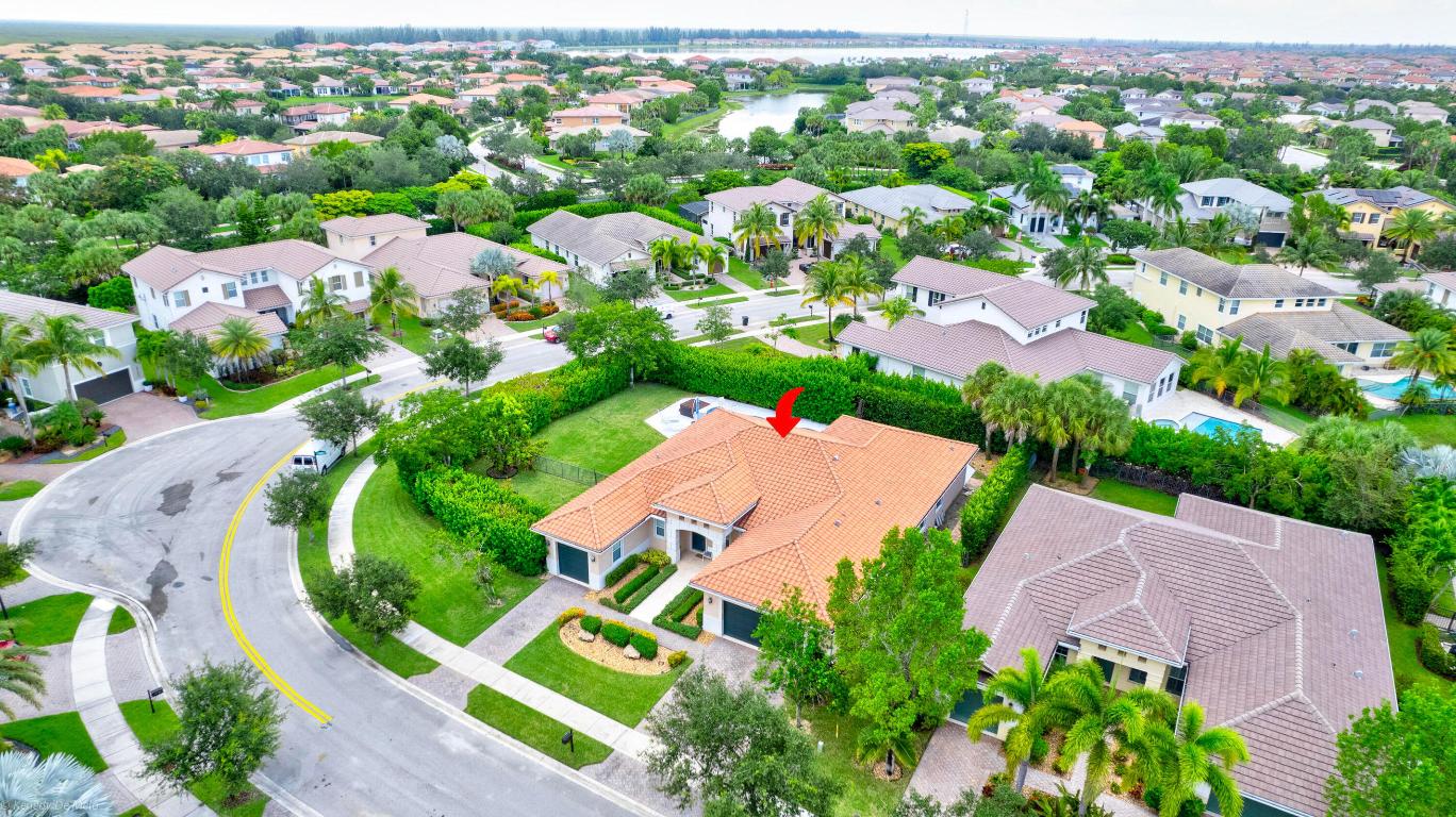 12093 NW Nw 79 Court, Parkland