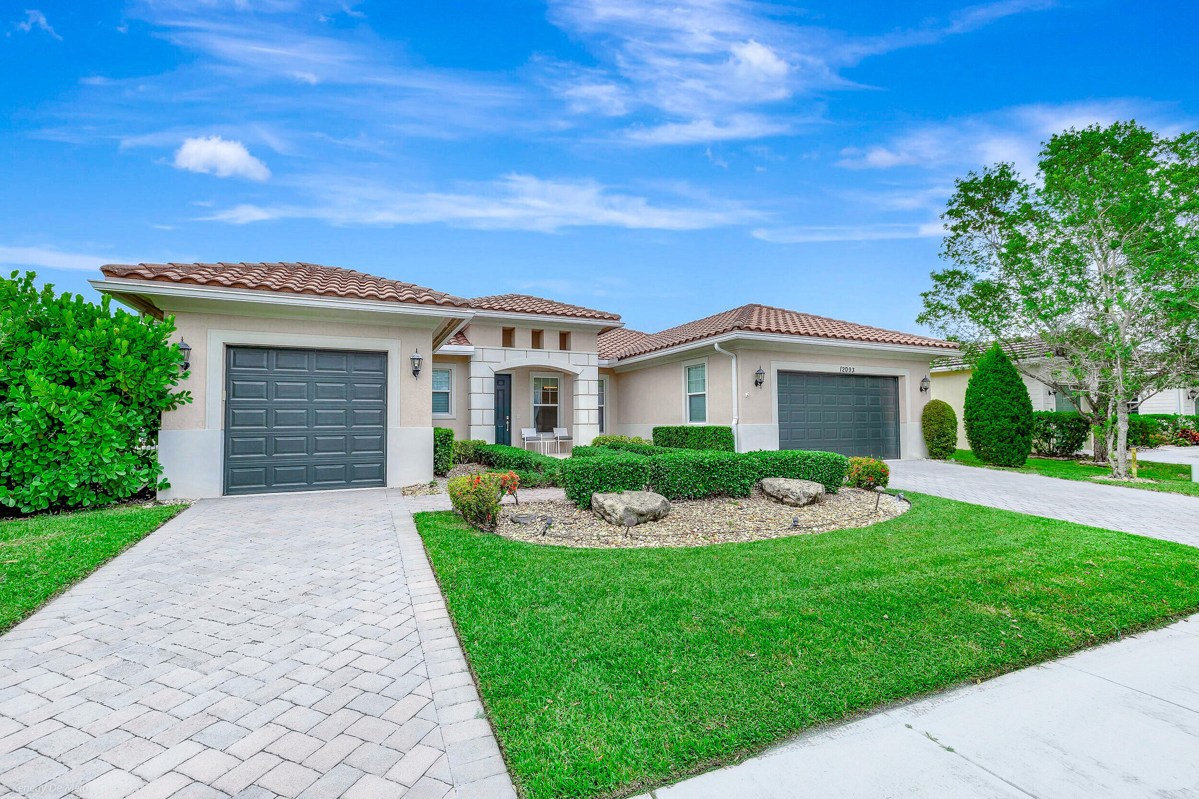 12093 NW Nw 79 Court, Parkland