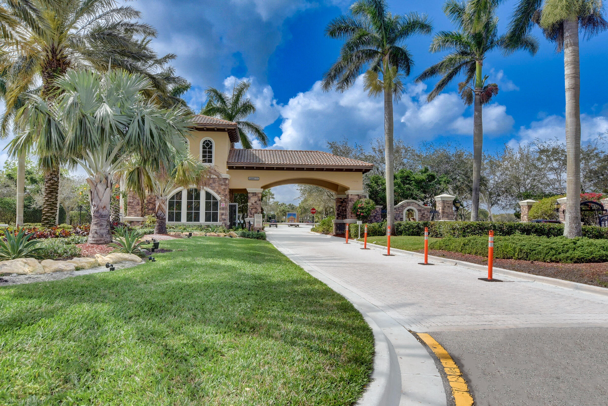 12093 NW Nw 79 Court, Parkland