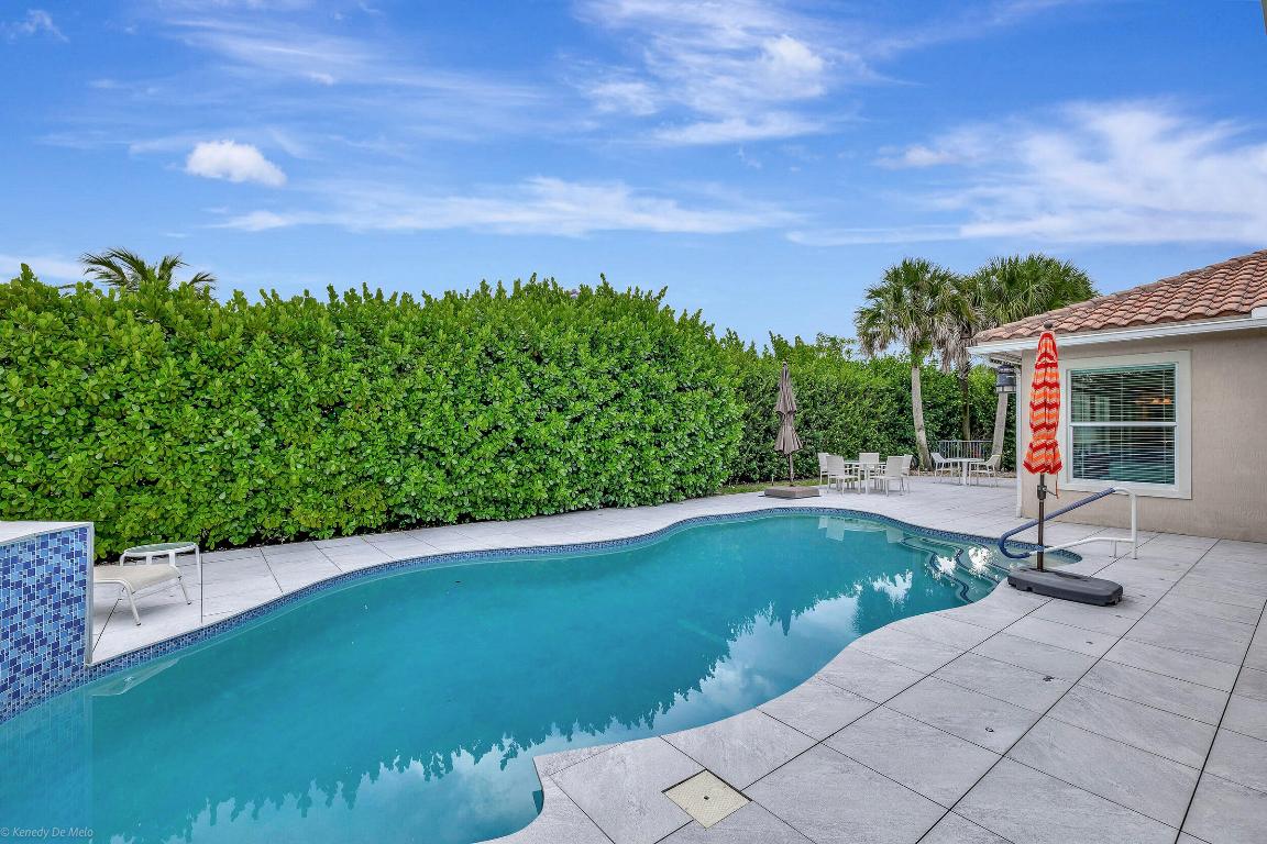 12093 NW Nw 79 Court, Parkland