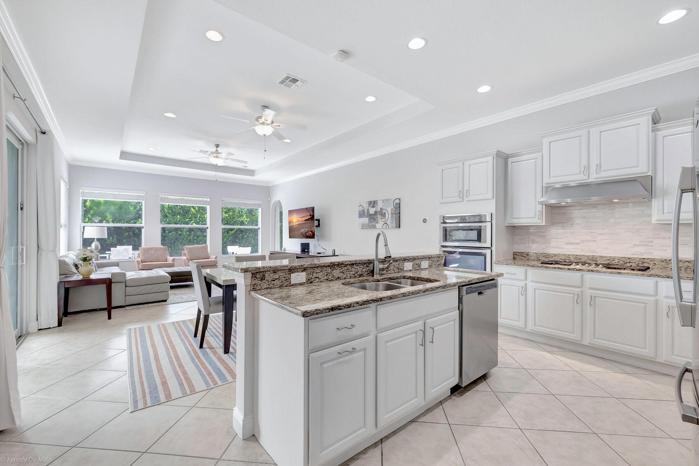 12093 NW Nw 79 Court, Parkland