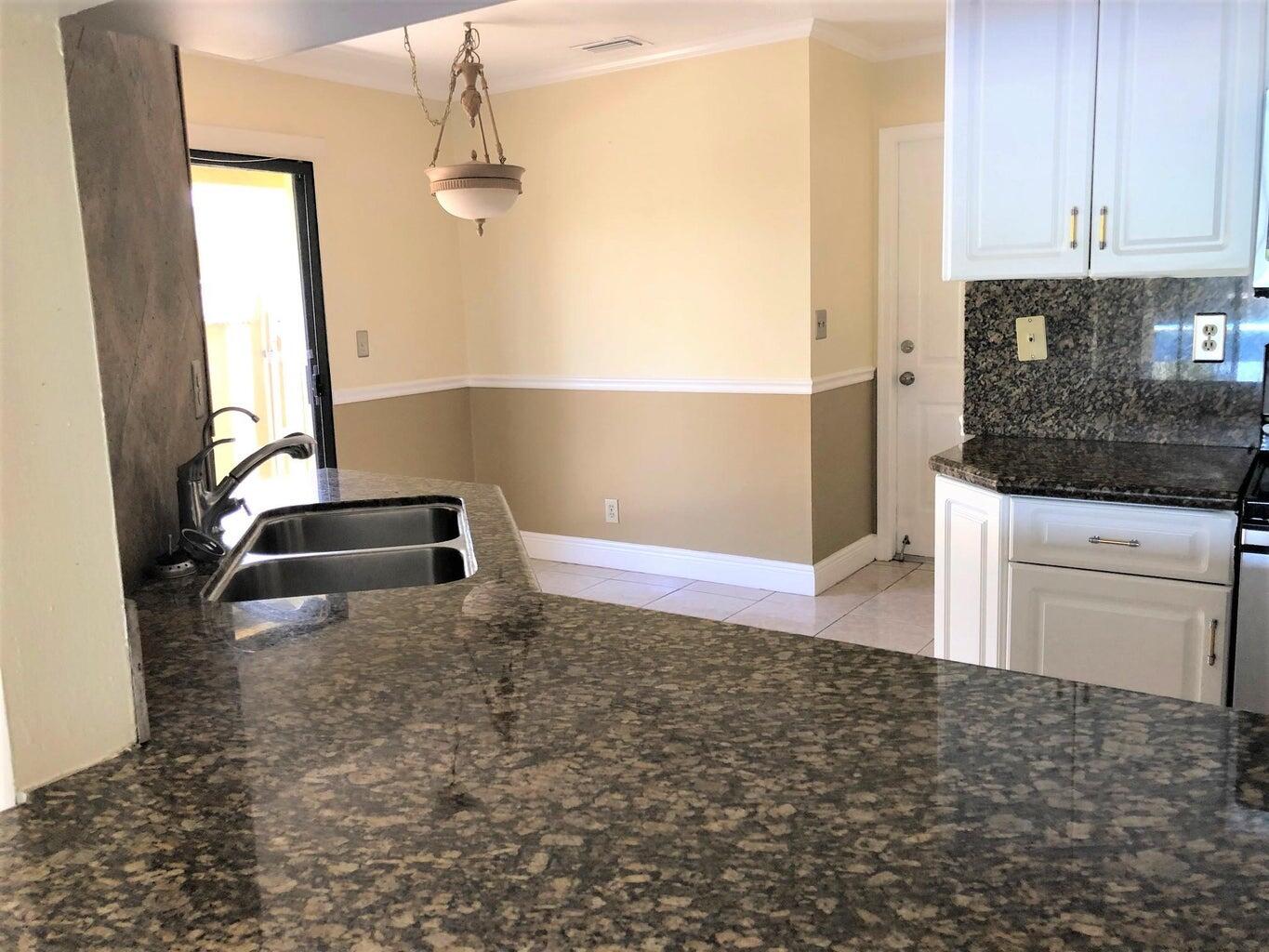 6621 Pond Apple Road