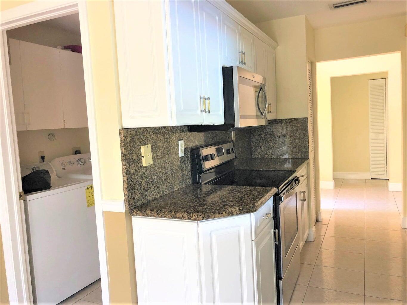 6621 Pond Apple Road