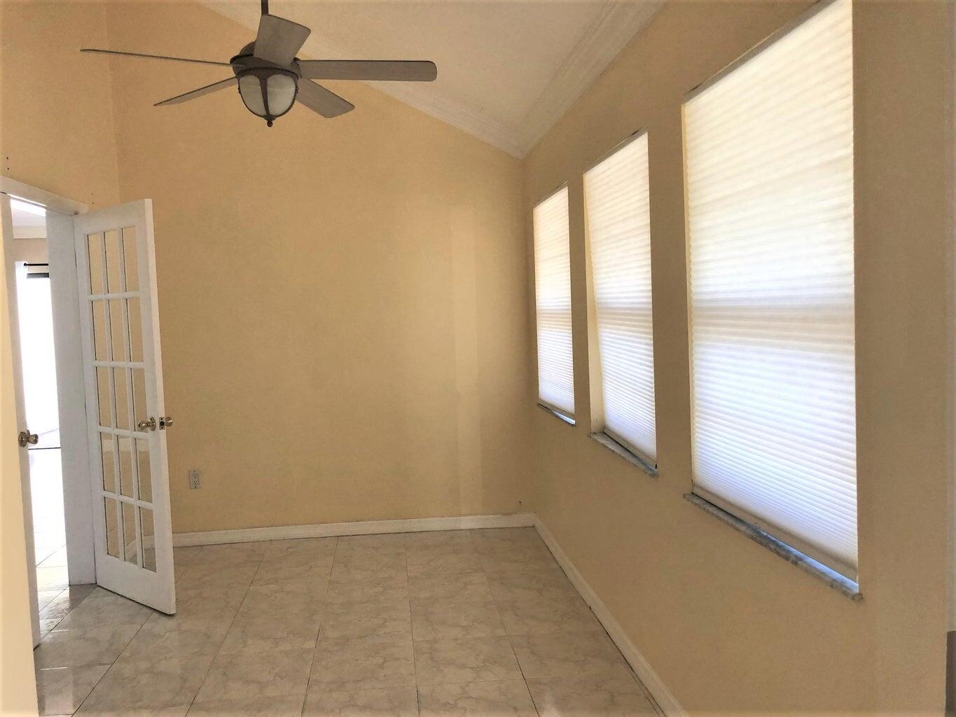 6621 Pond Apple Road