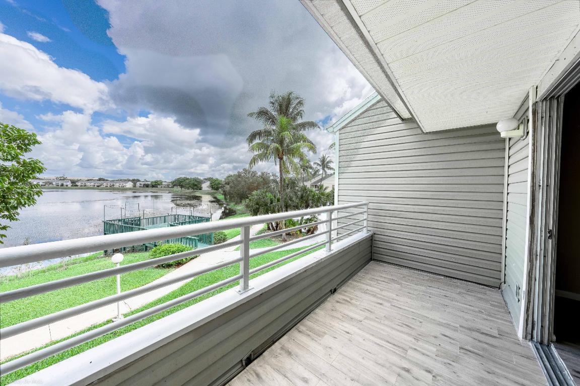 3401 NW 44th Street 206, Lauderdale Lakes Unit: 206