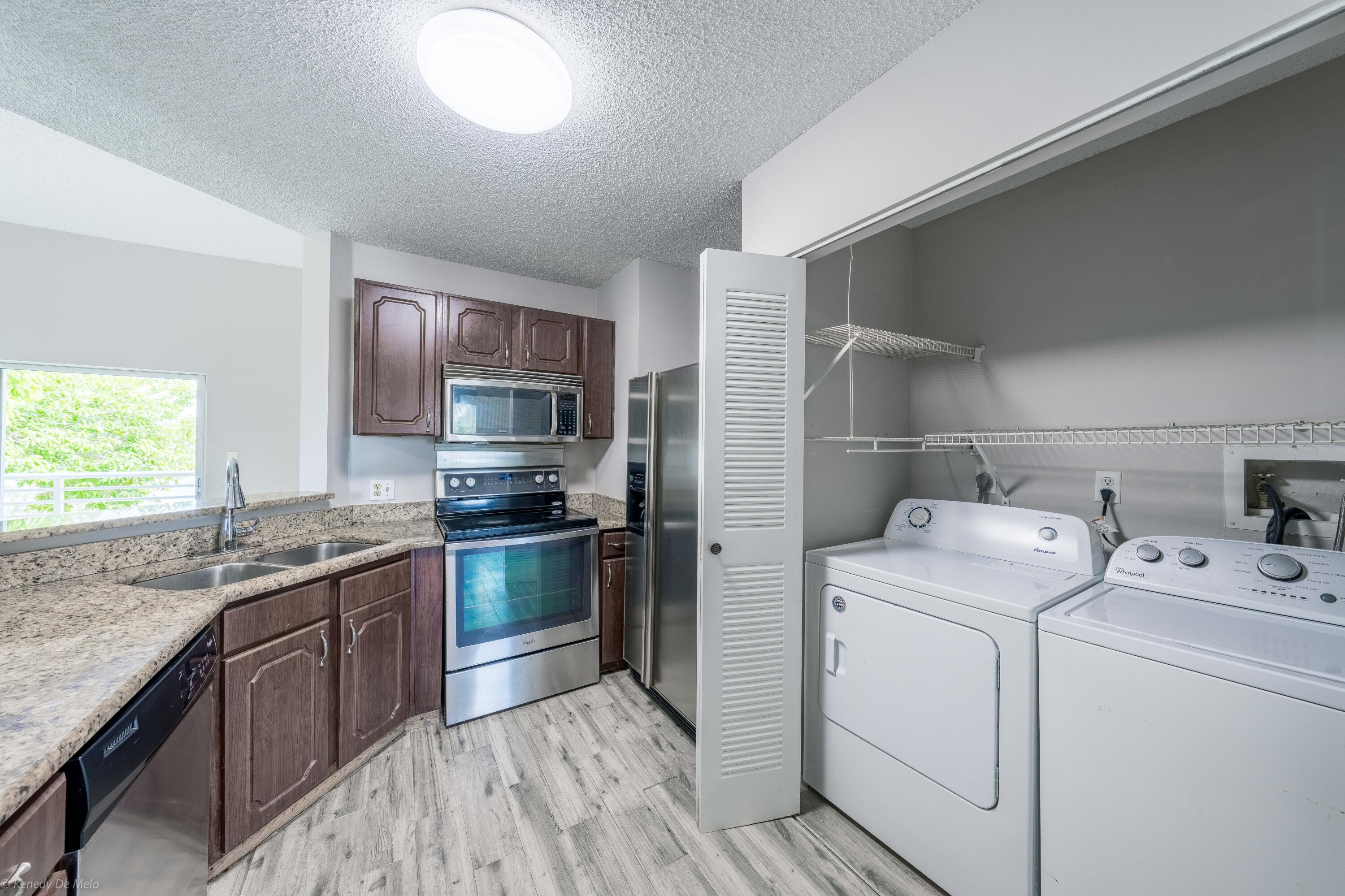 3401 NW 44th Street 206, Lauderdale Lakes Unit: 206