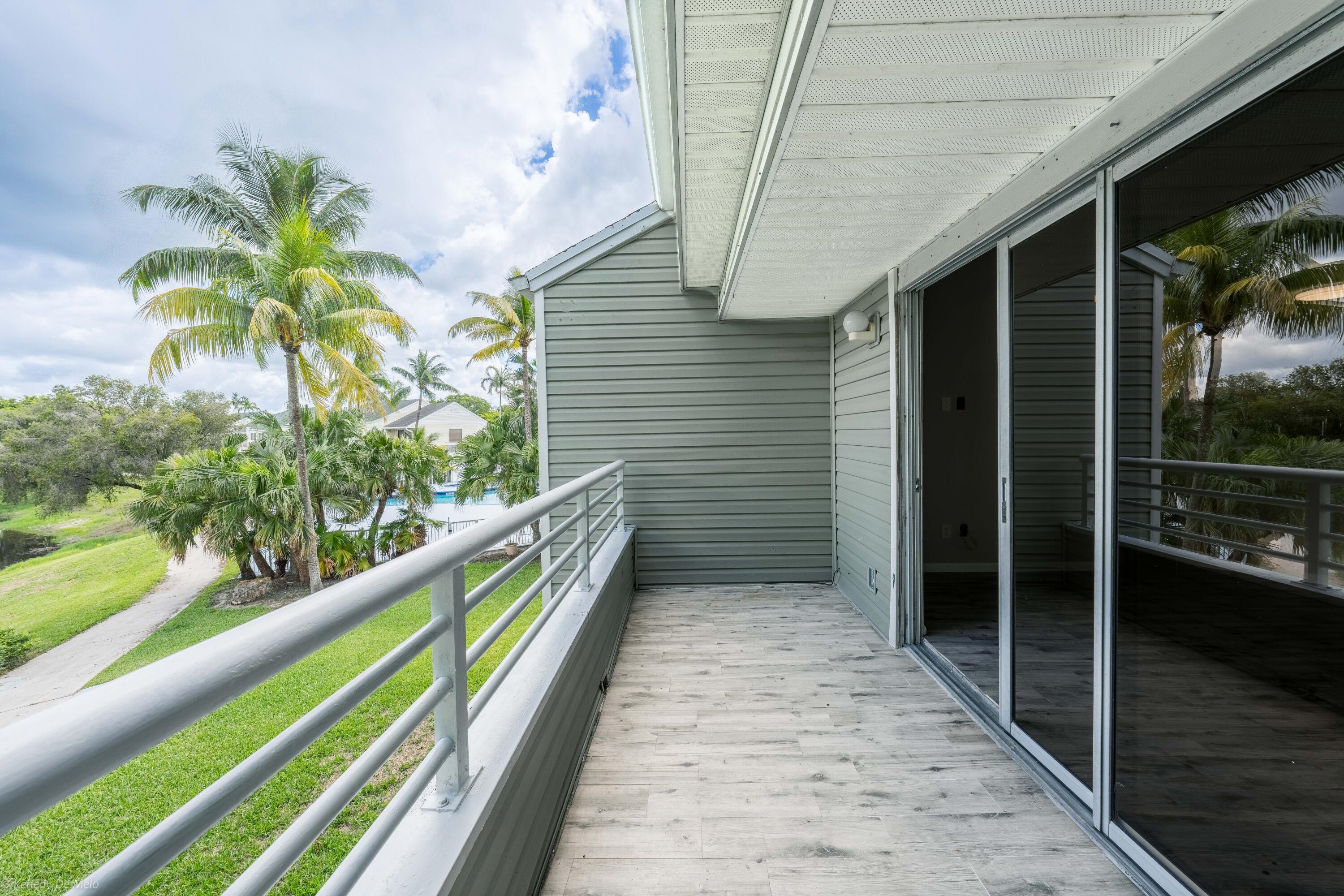 3401 NW 44th Street 206, Lauderdale Lakes Unit: 206