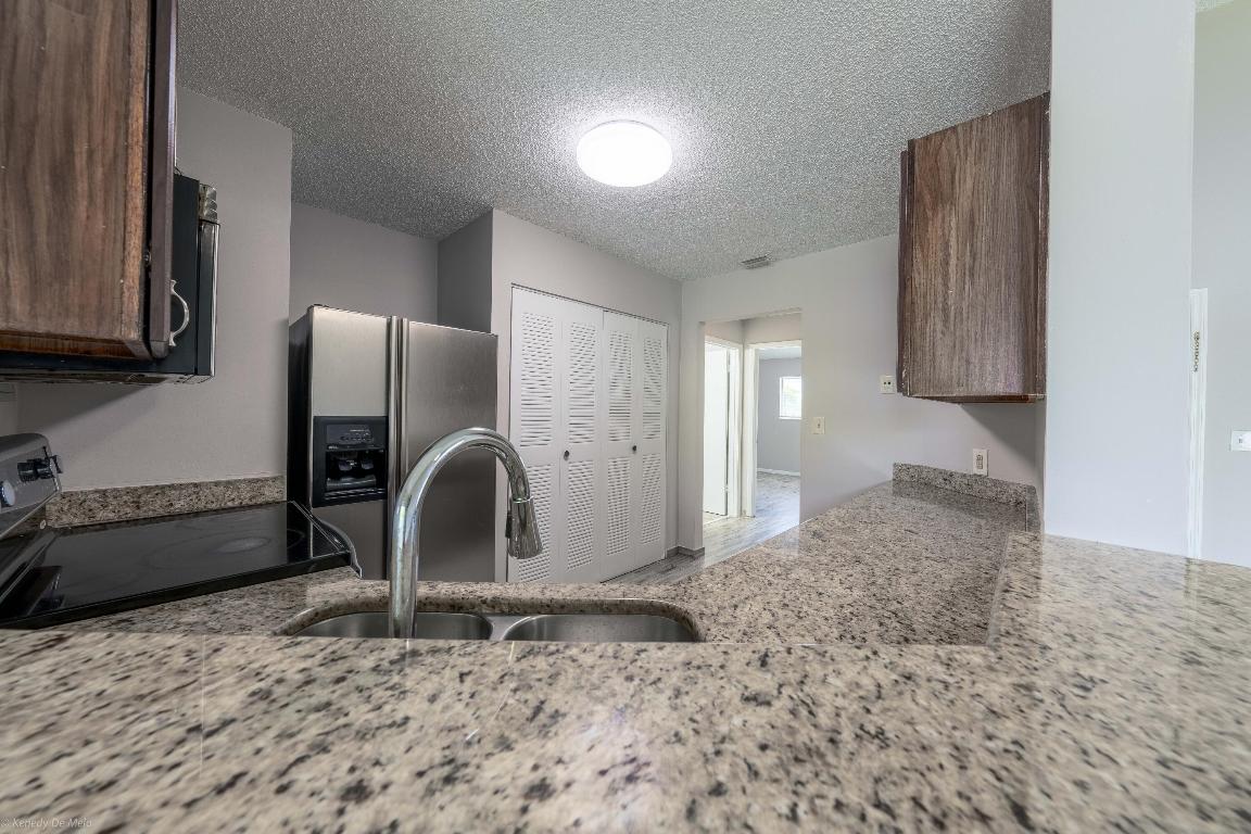 3401 NW 44th Street 206, Lauderdale Lakes Unit: 206