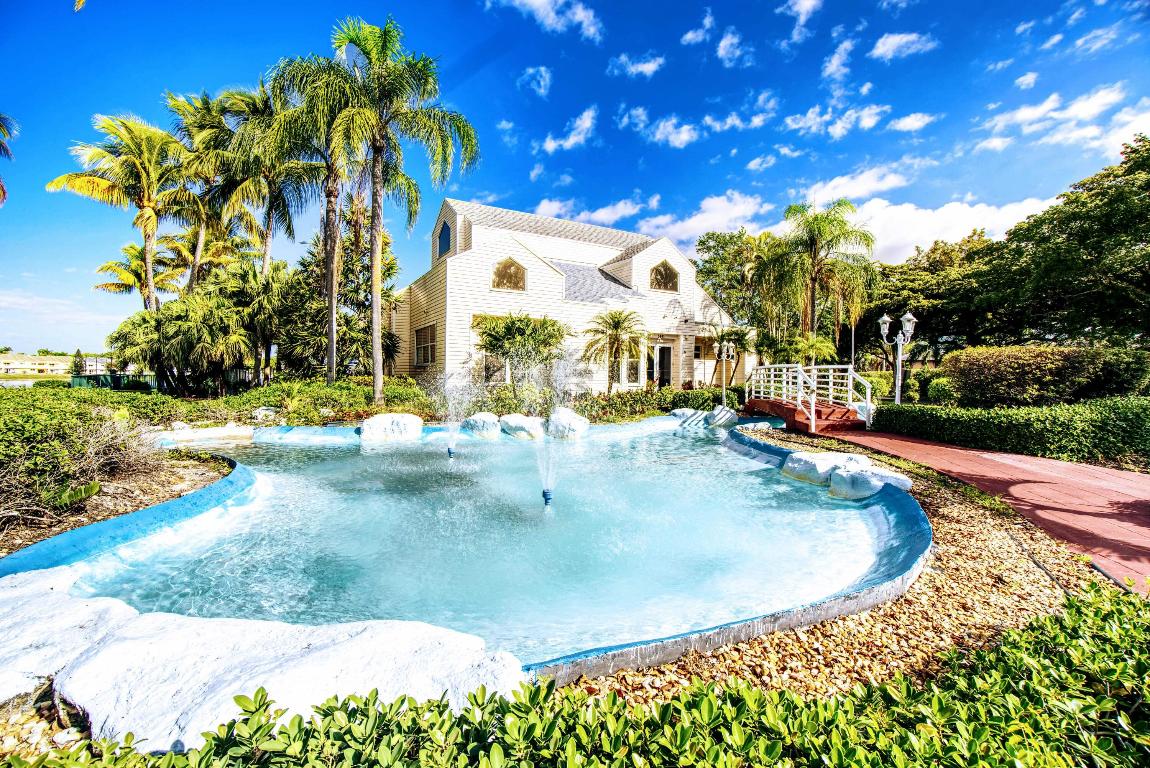 3401 NW 44th Street 206, Lauderdale Lakes Unit: 206