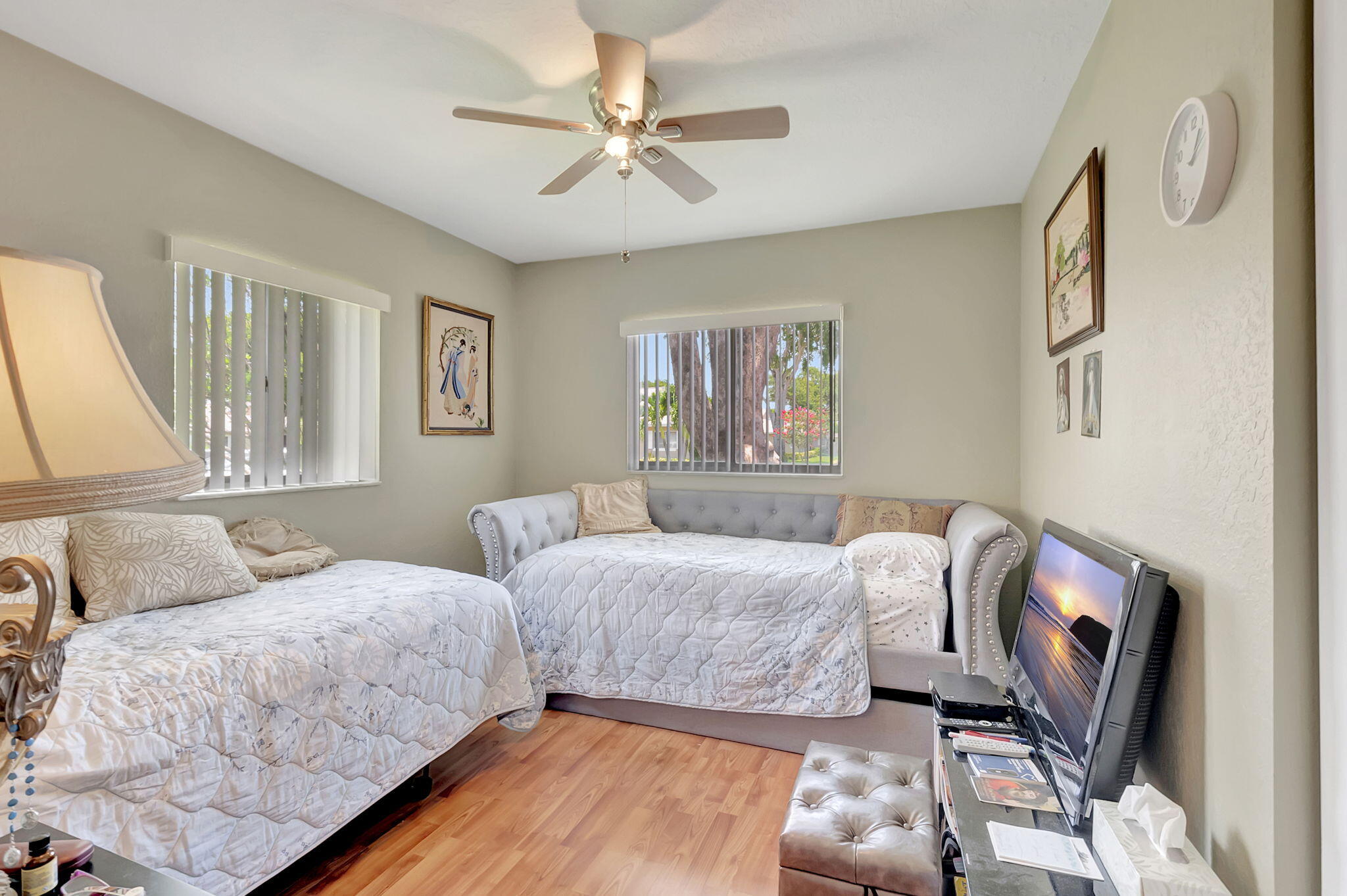 8612 Overset Lane