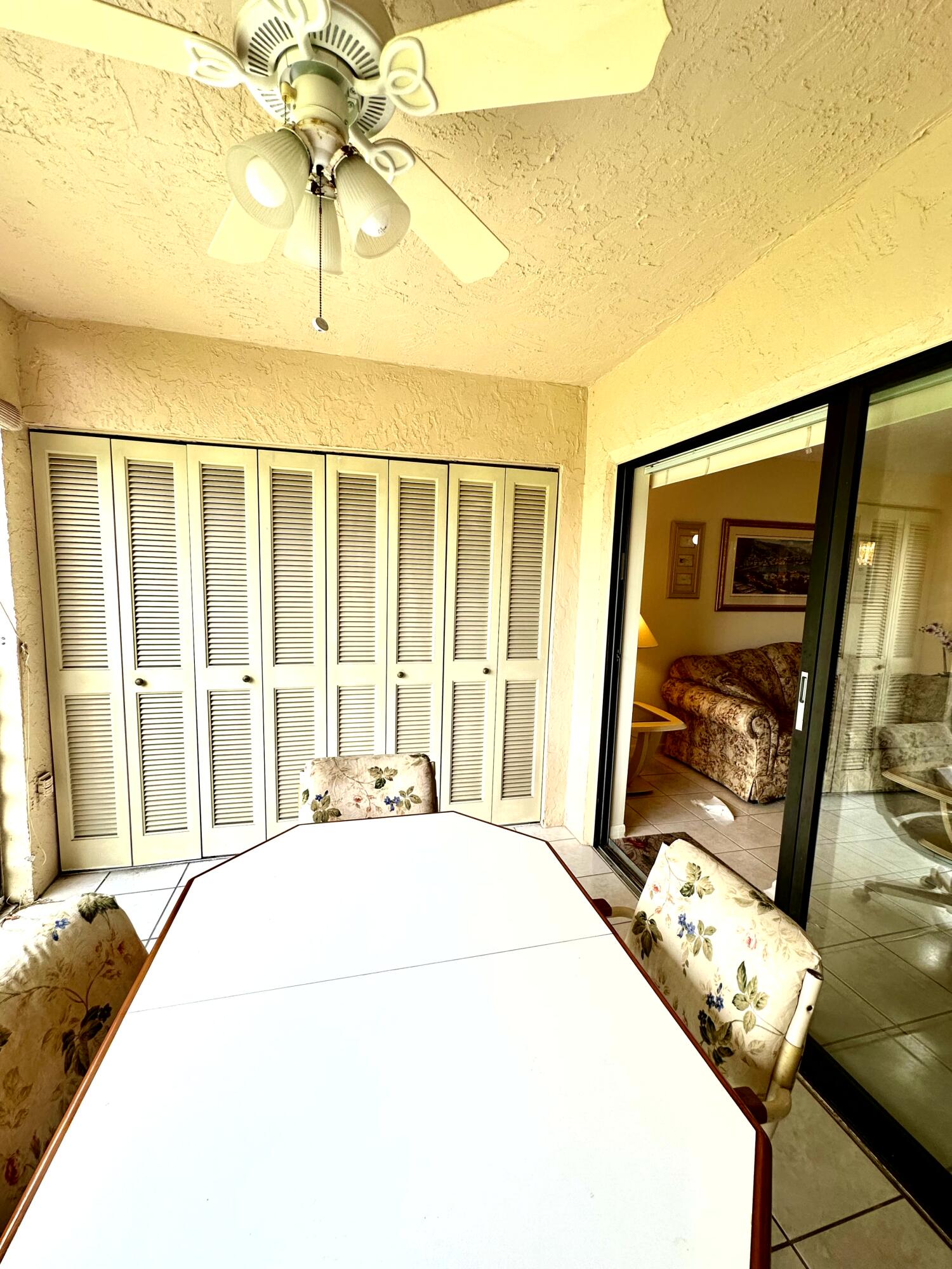 9235 SW 8th Street 303