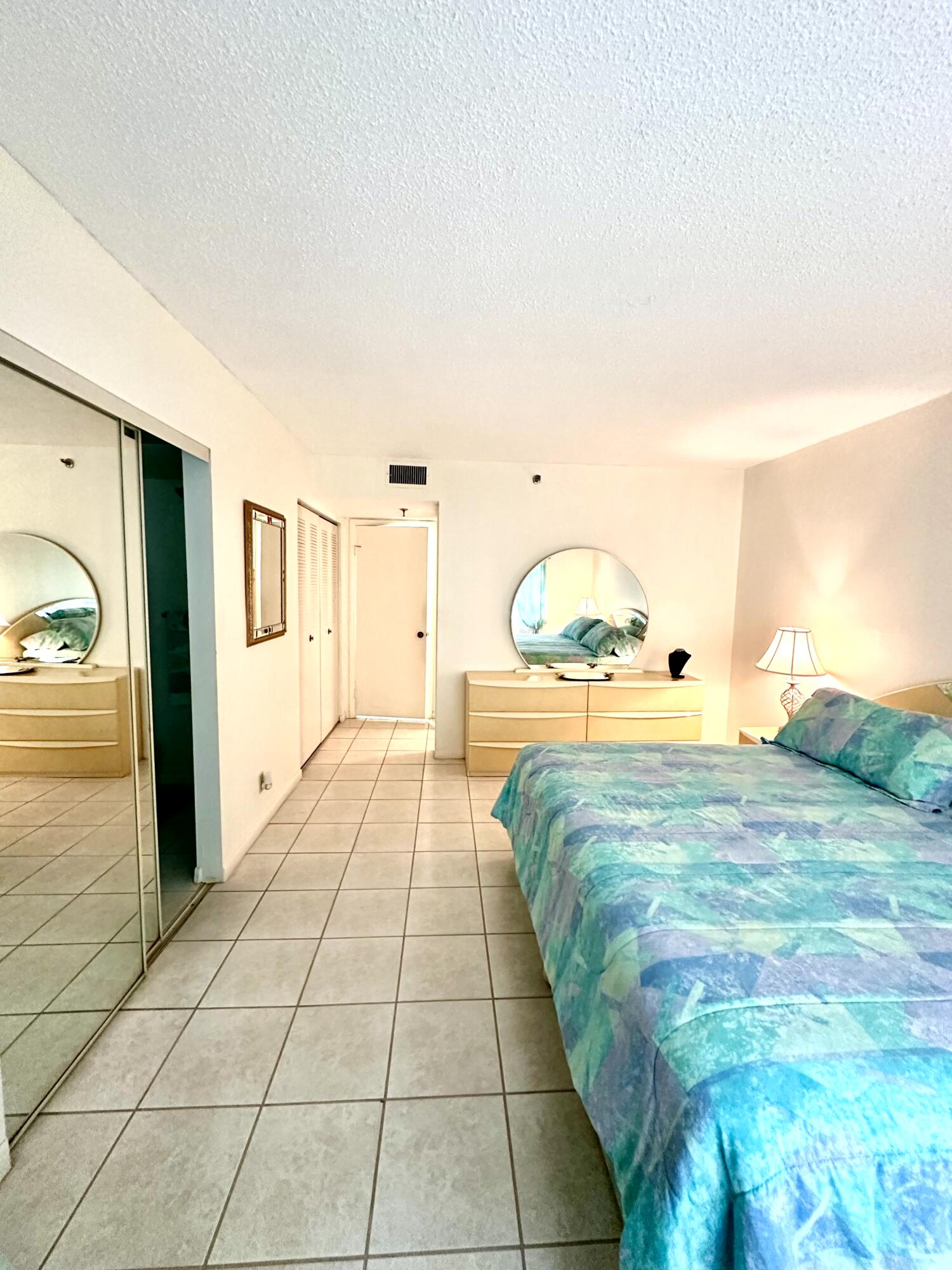 9235 SW 8th Street 303