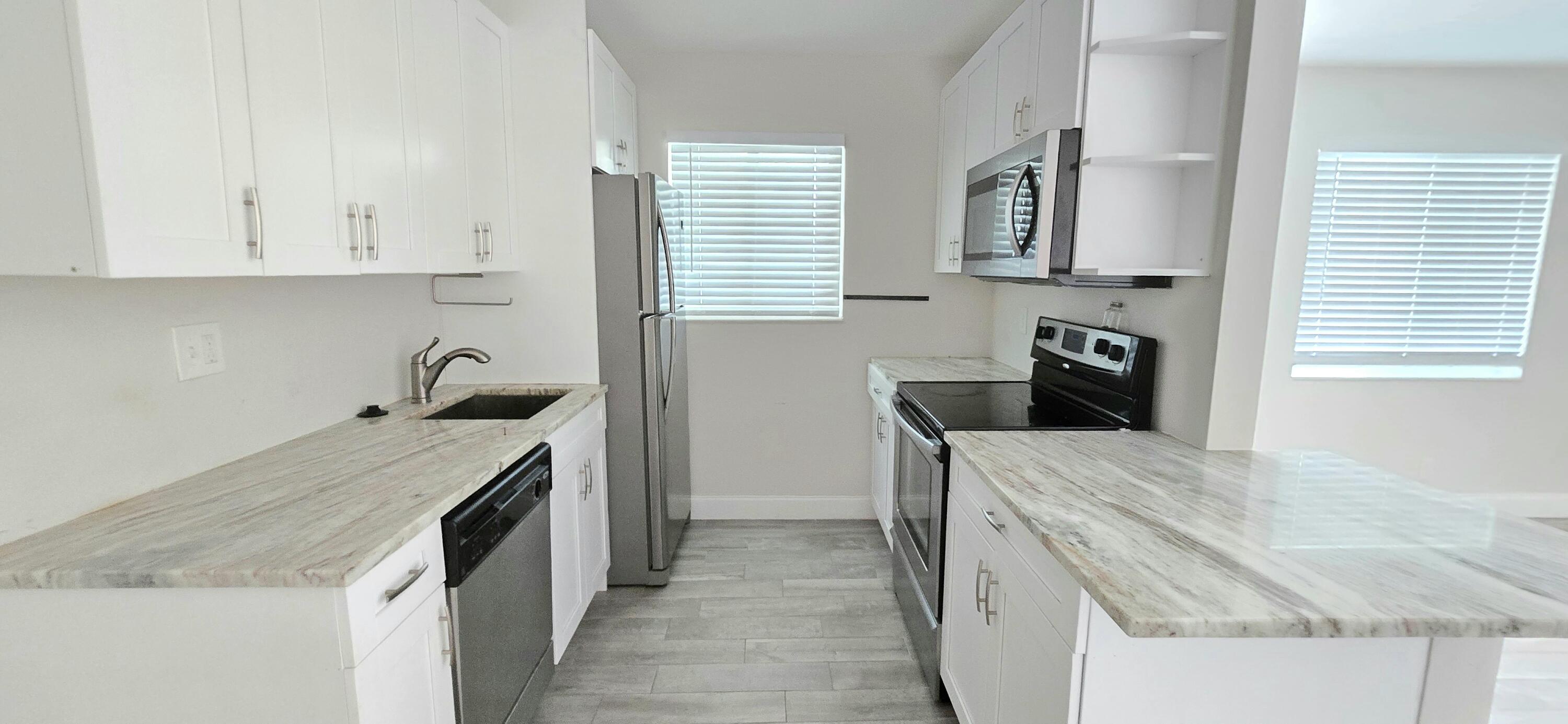 115 SW 1st Avenue 7