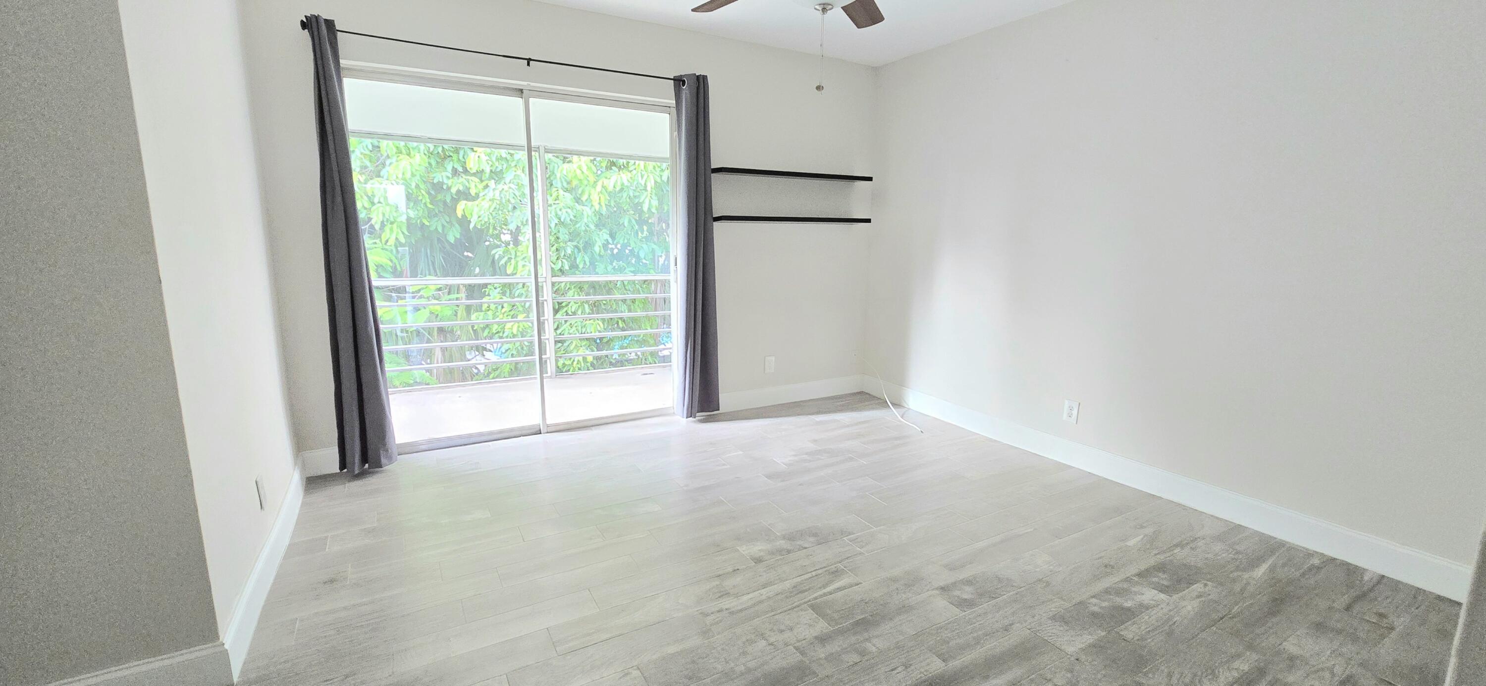 115 SW 1st Avenue 7