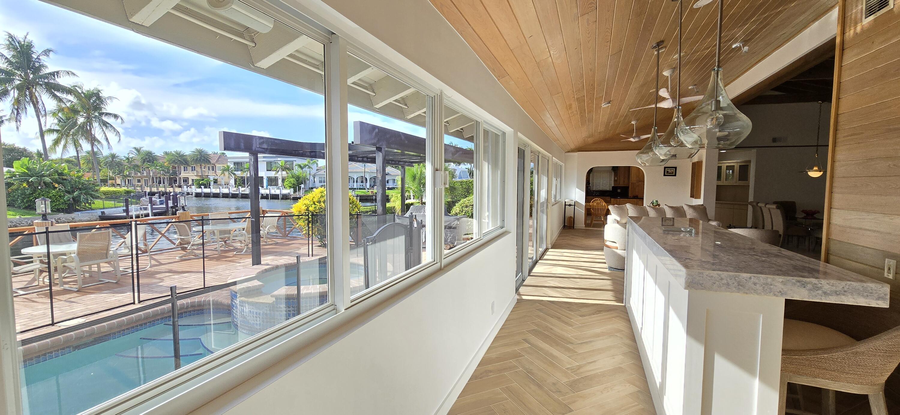 4011 NE 27th Terrace