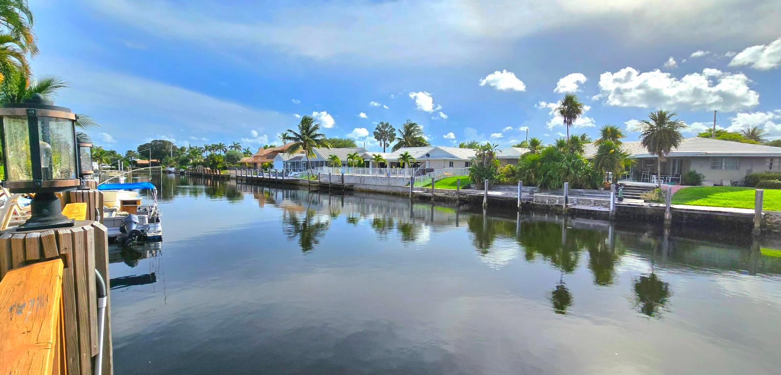 4011 NE 27th Terrace