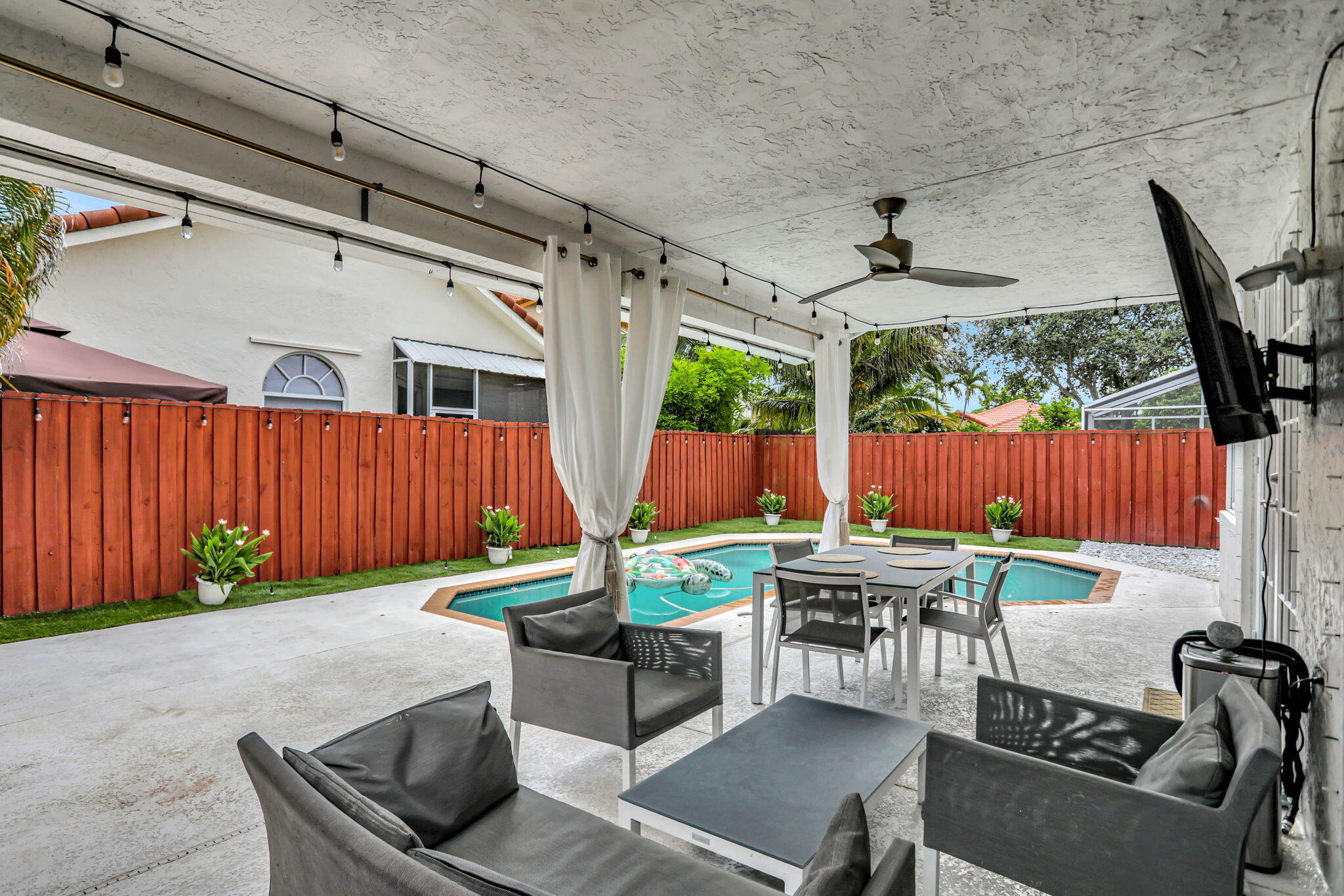 2614 NW 68th Terrace, Margate