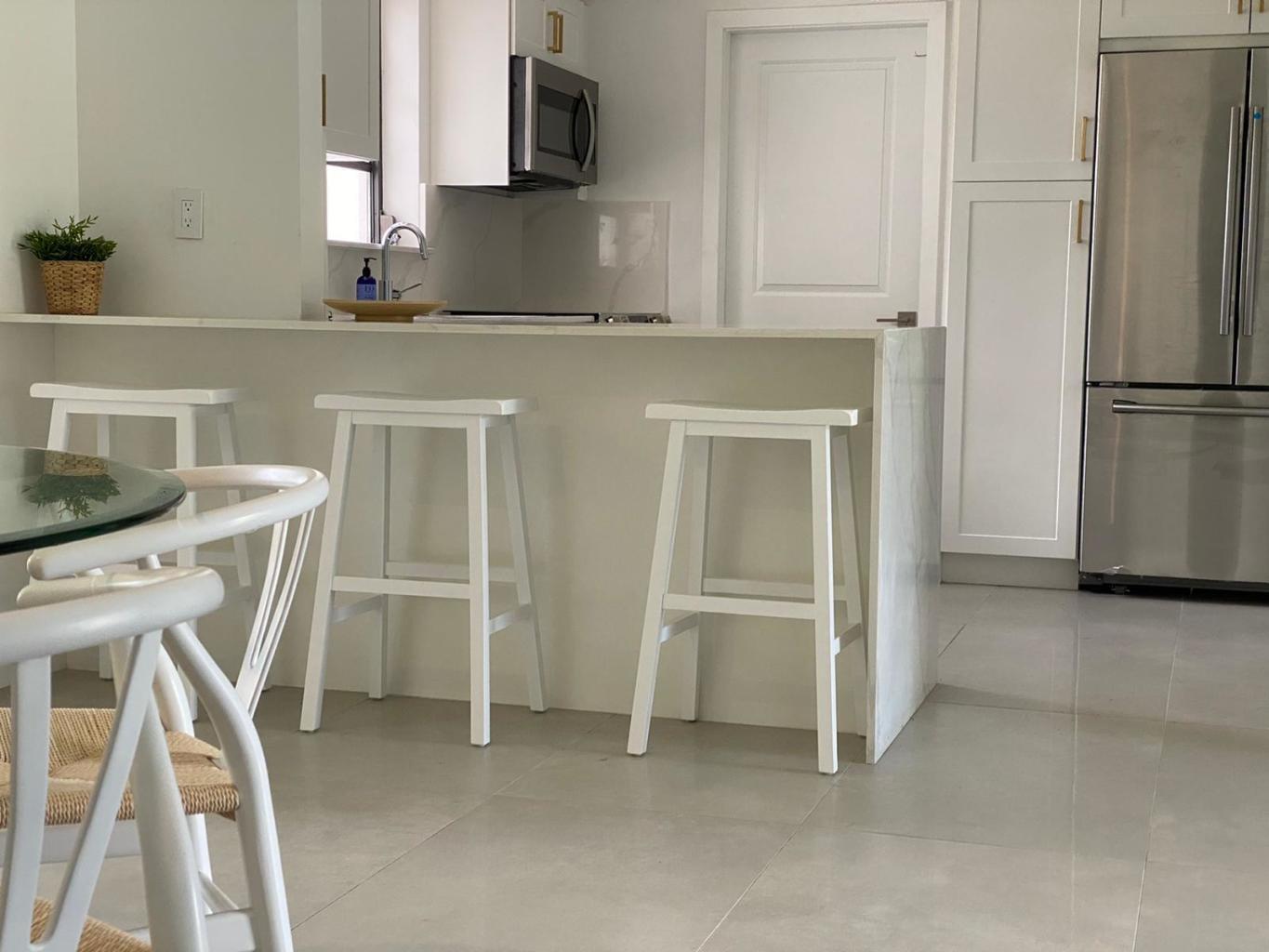 440 NE 34th Street N