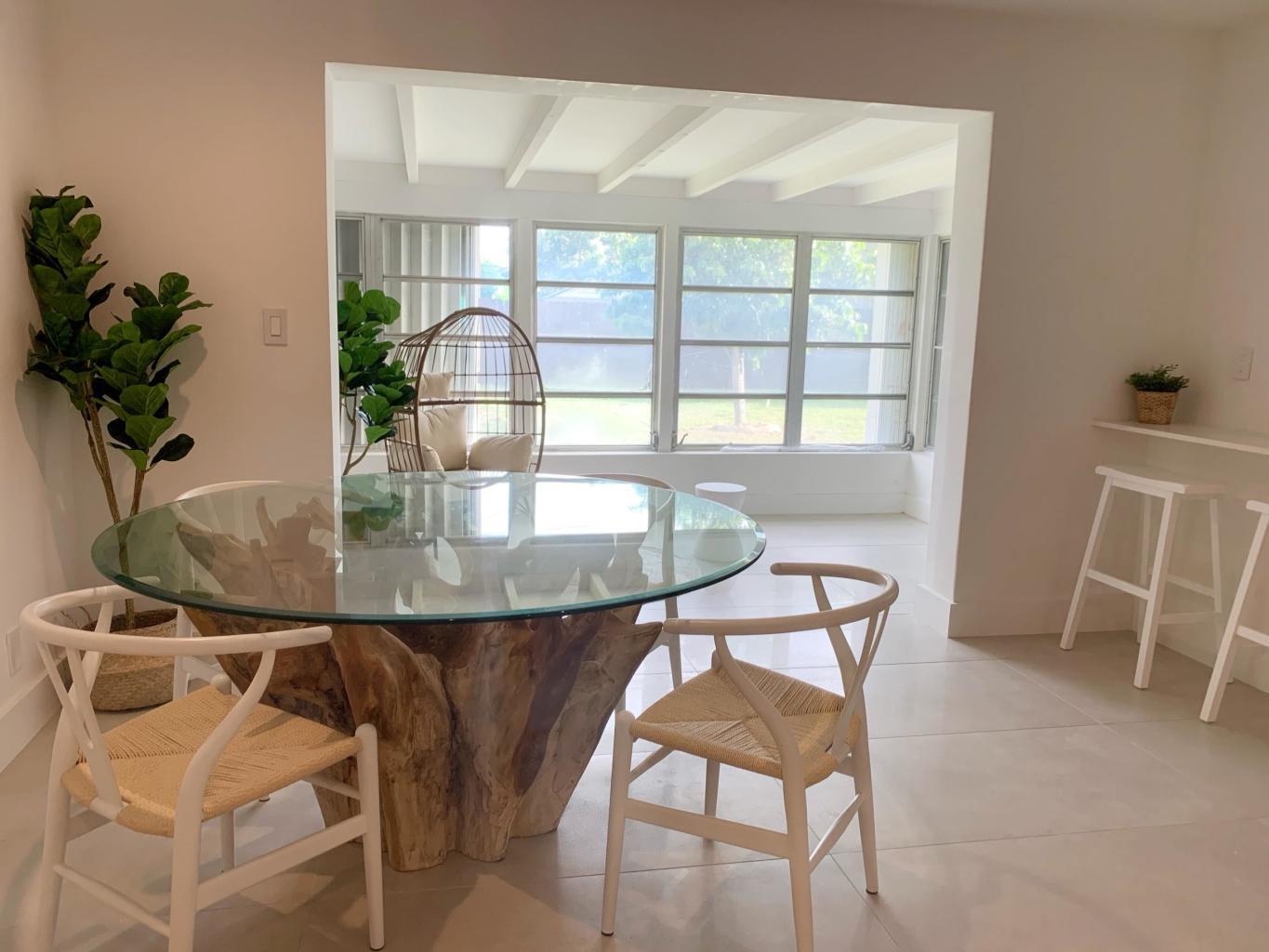 440 NE 34th Street N