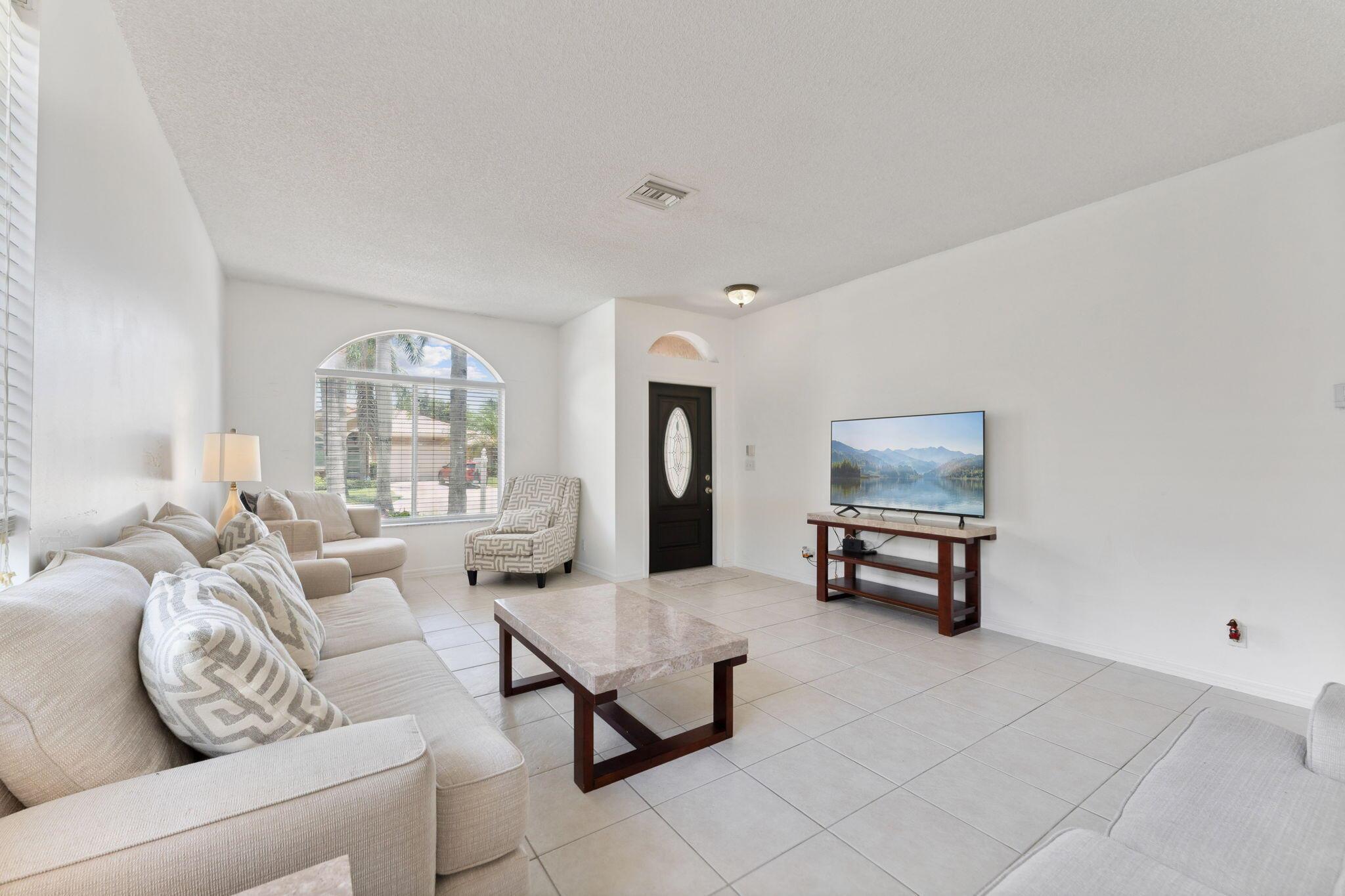 3772 Pebblebrook Court